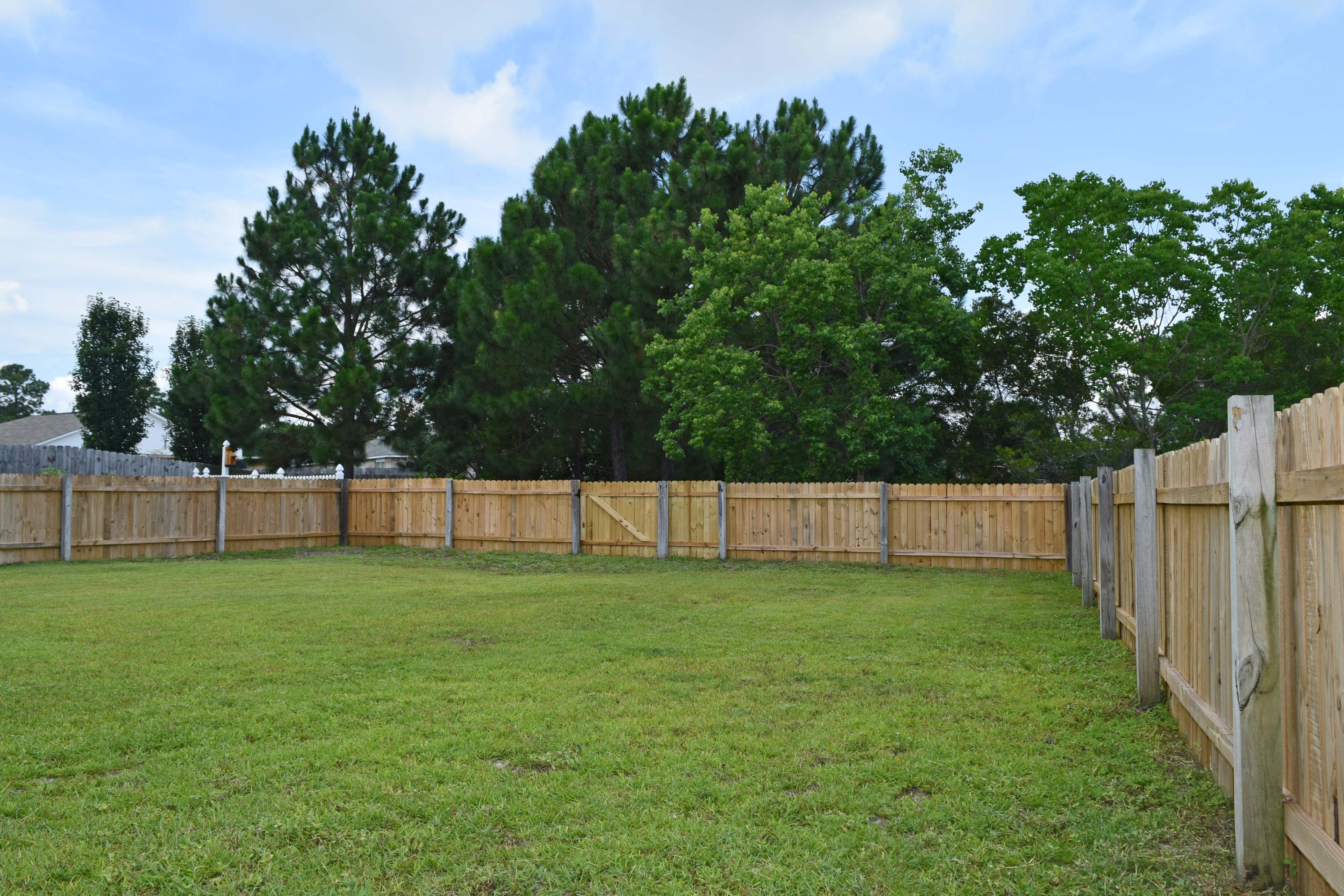 HIDDEN SHORES - Residential