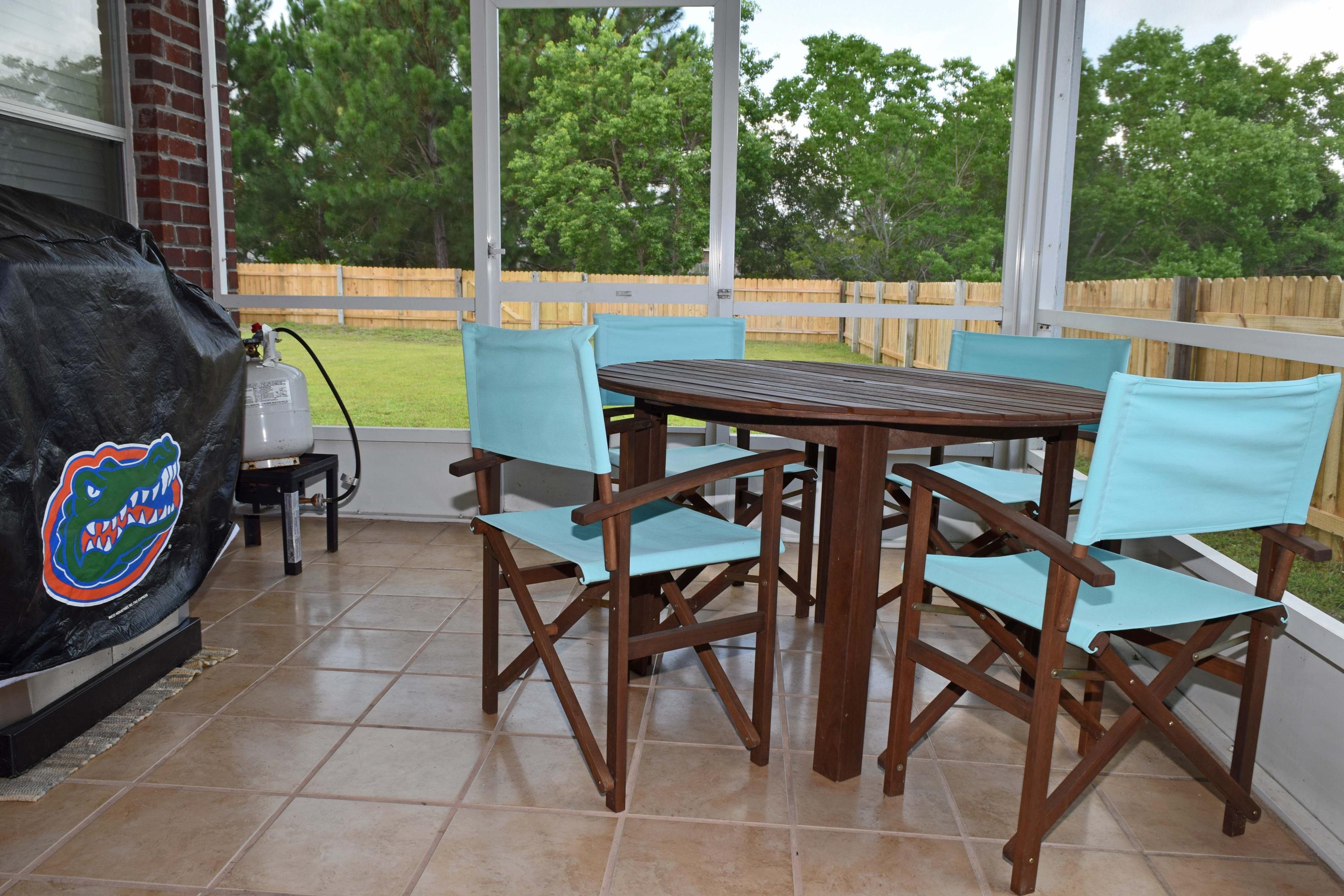 HIDDEN SHORES - Residential