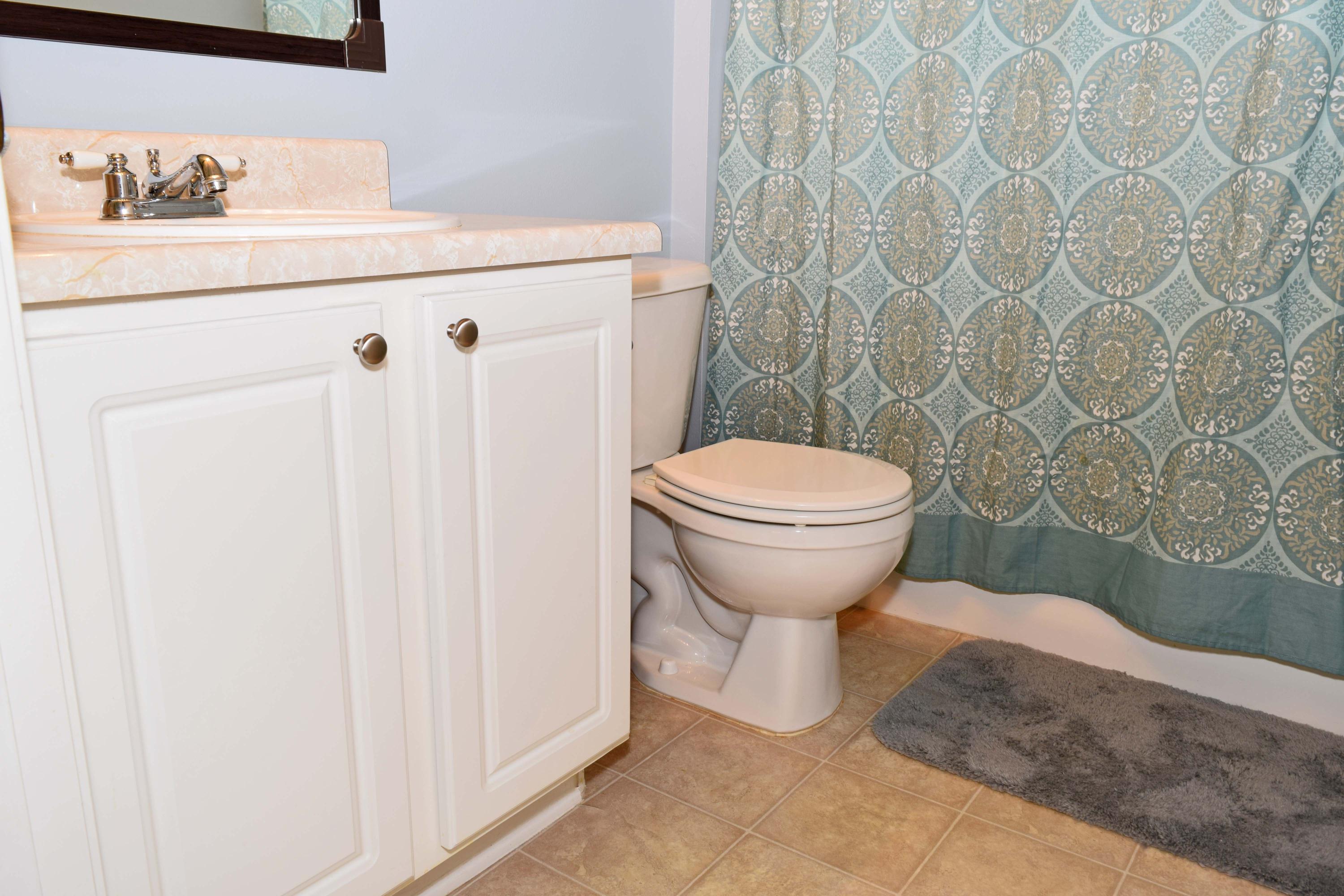 HIDDEN SHORES - Residential