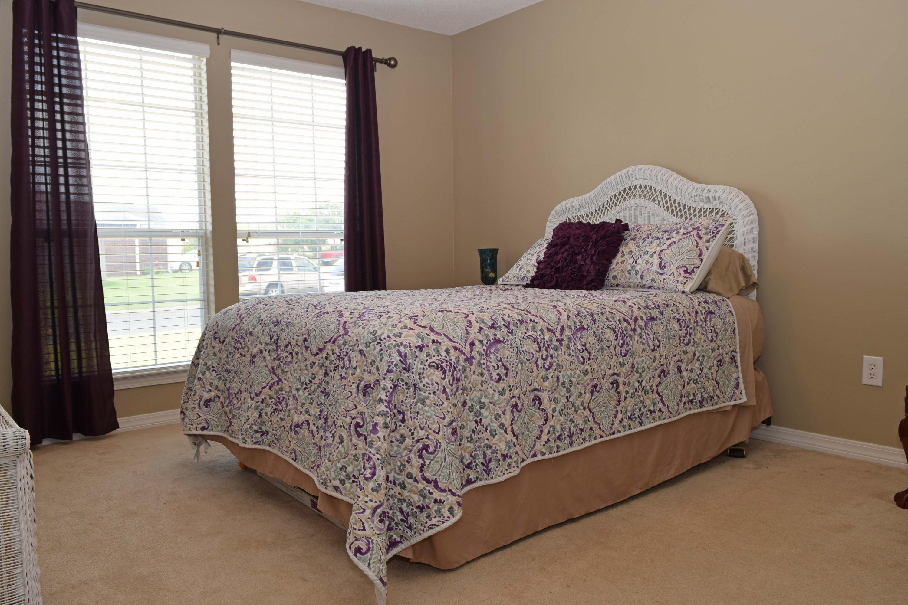 HIDDEN SHORES - Residential