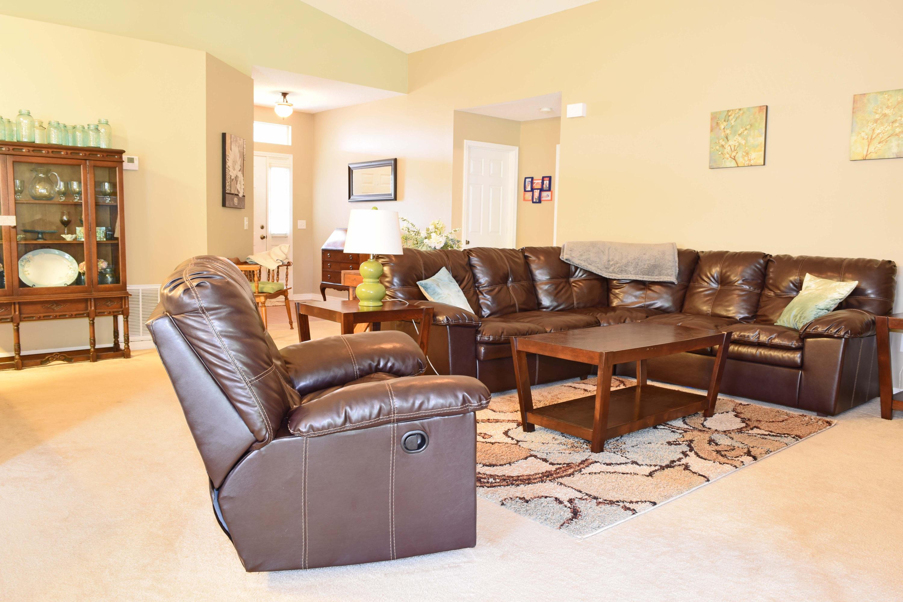 HIDDEN SHORES - Residential