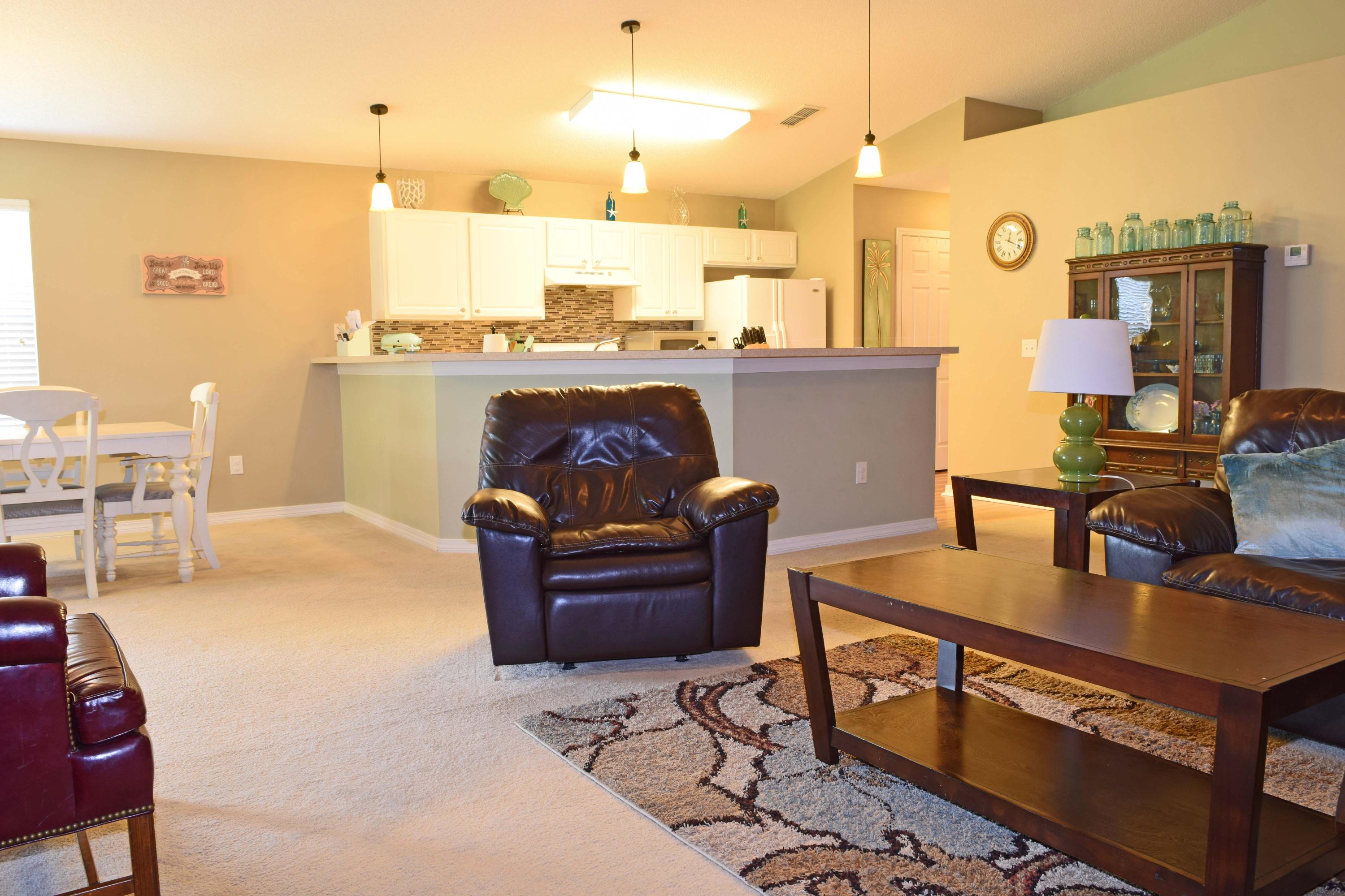 HIDDEN SHORES - Residential