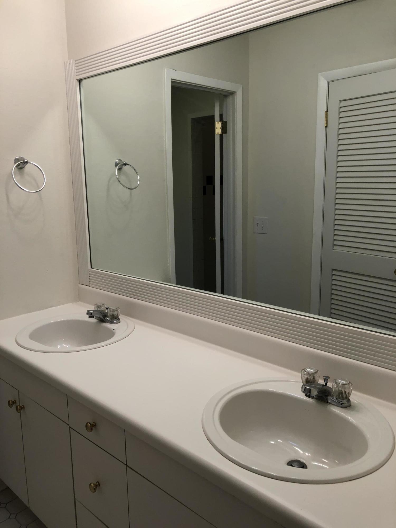 LAKE LORRAINE ESTATES - Residential