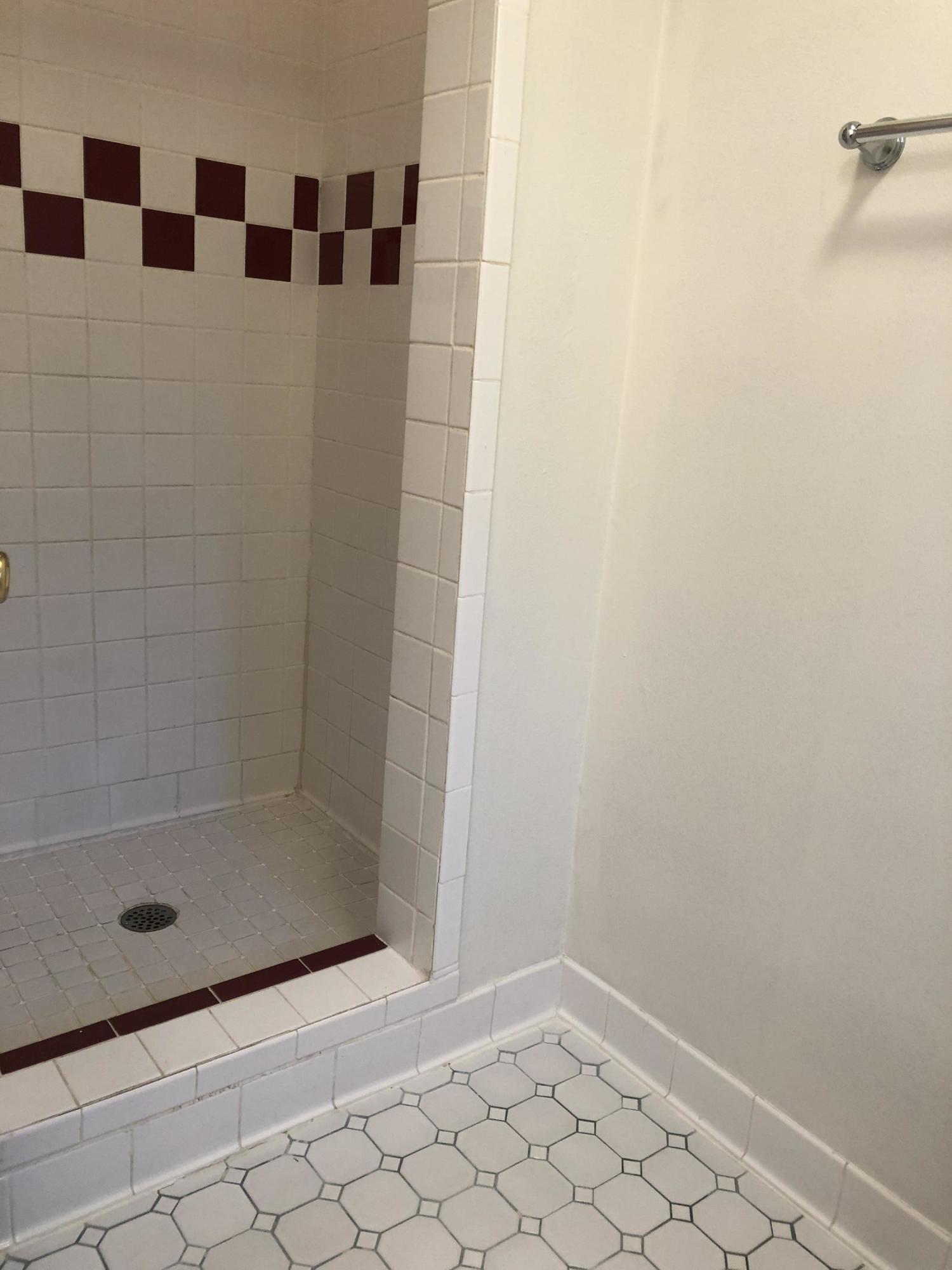 LAKE LORRAINE ESTATES - Residential