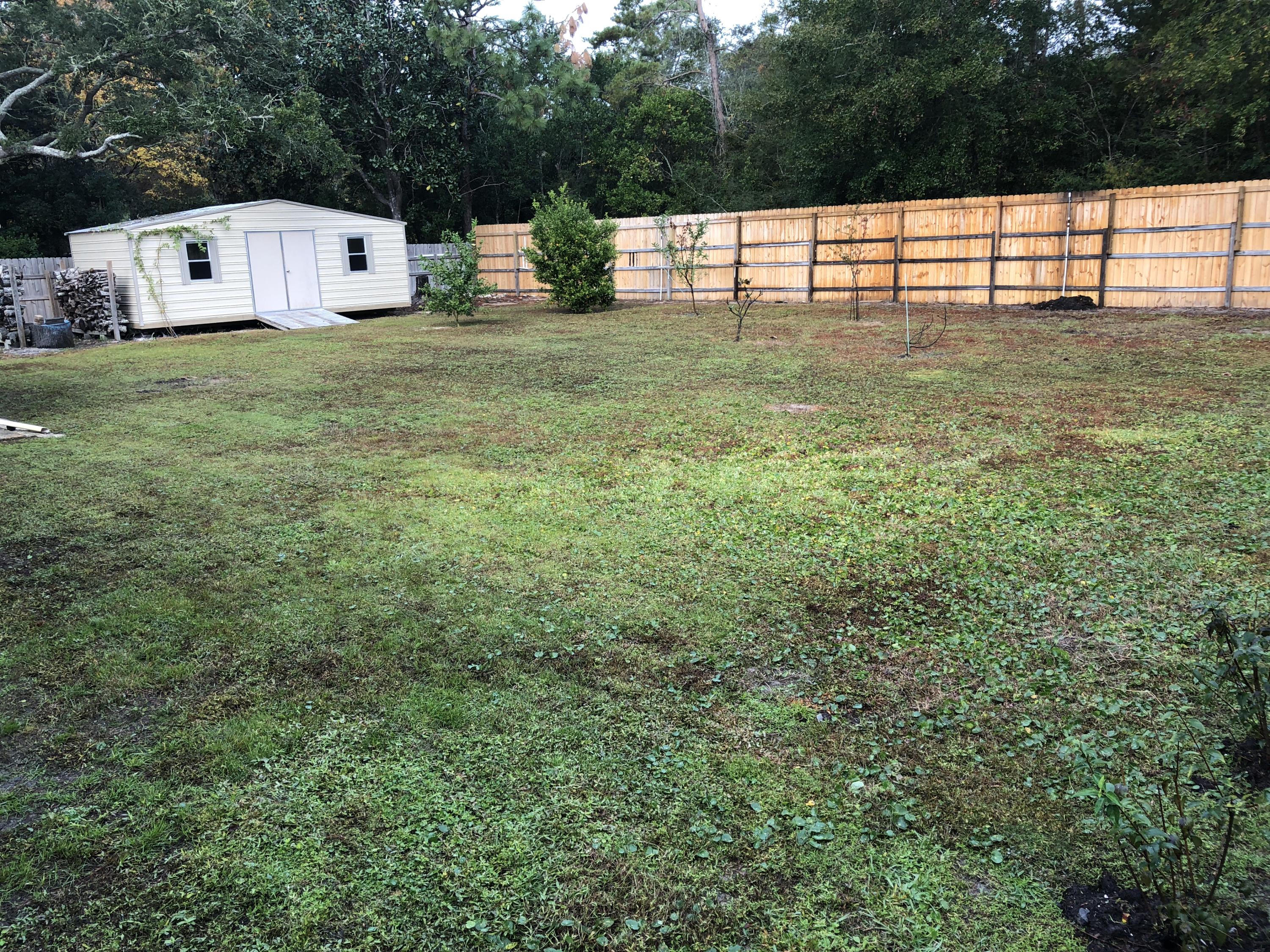 LAKE LORRAINE ESTATES - Residential