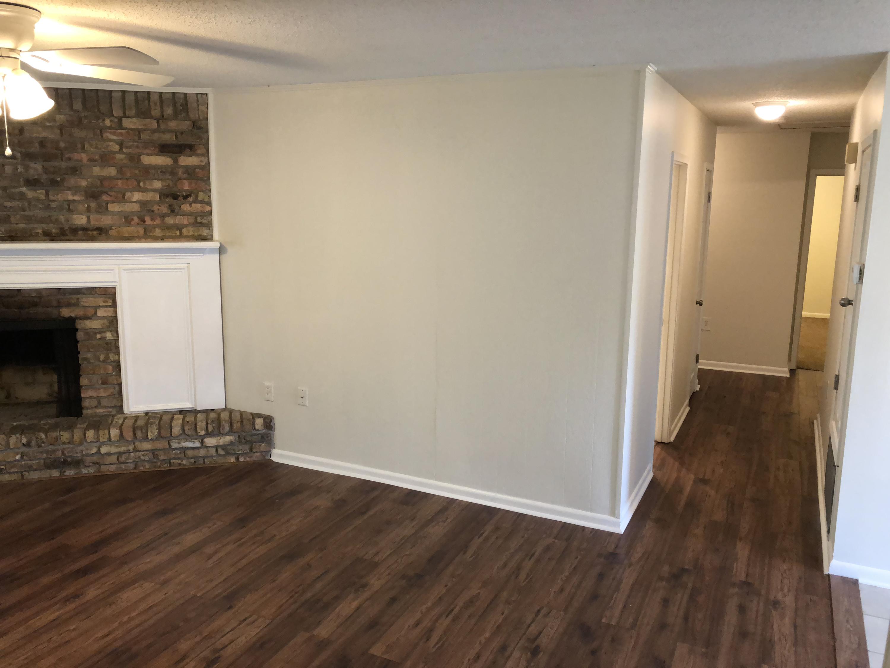 LAKE LORRAINE ESTATES - Residential