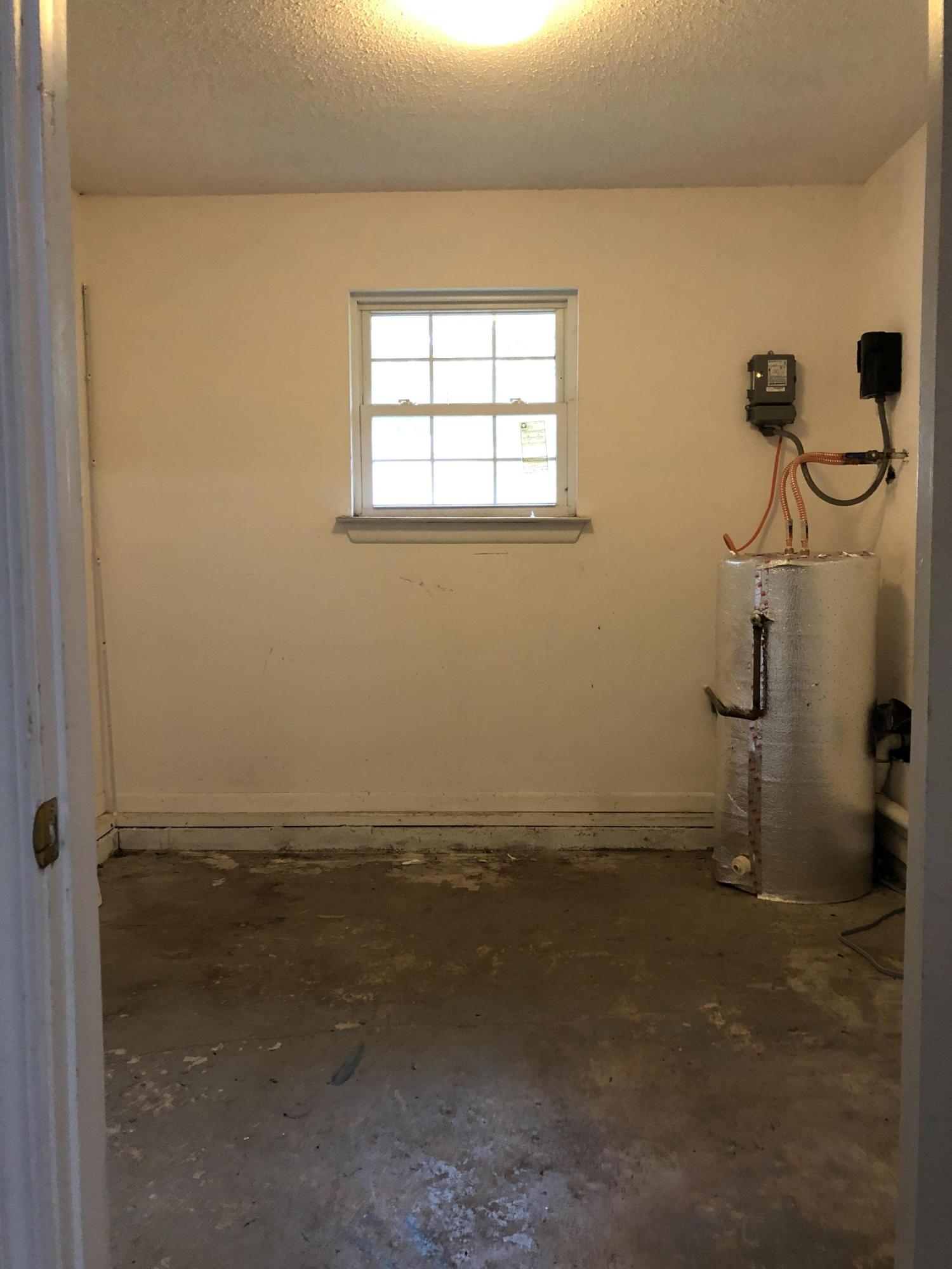 LAKE LORRAINE ESTATES - Residential