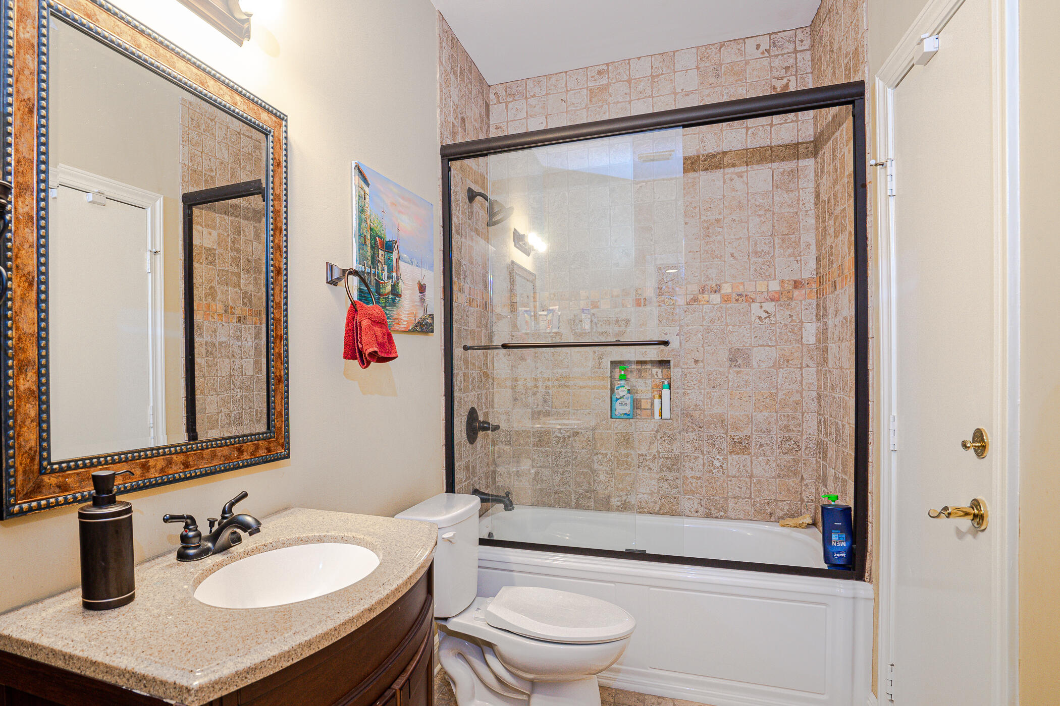 WHISPERING OAKS - Residential
