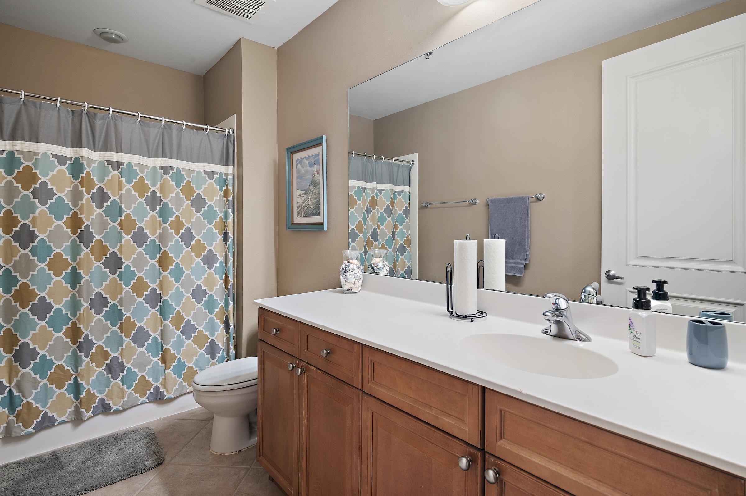 HARBOR LANDING - Residential