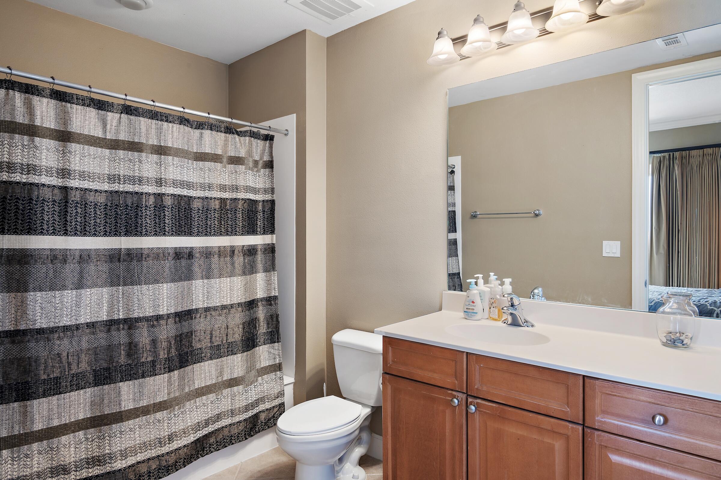 HARBOR LANDING - Residential