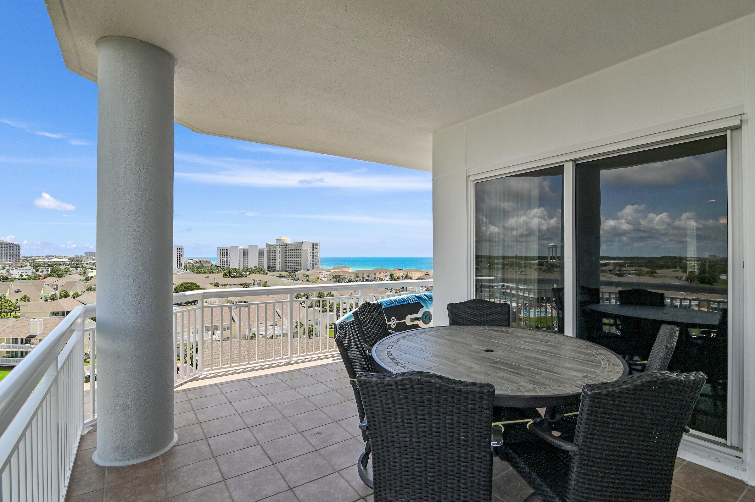 HARBOR LANDING - Residential