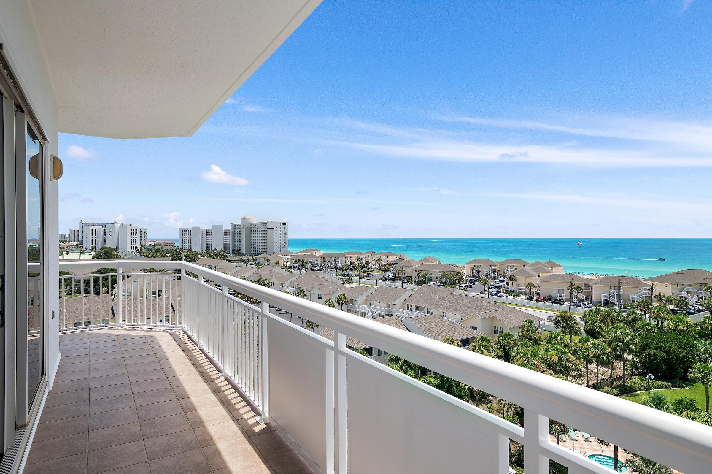 HARBOR LANDING - Residential