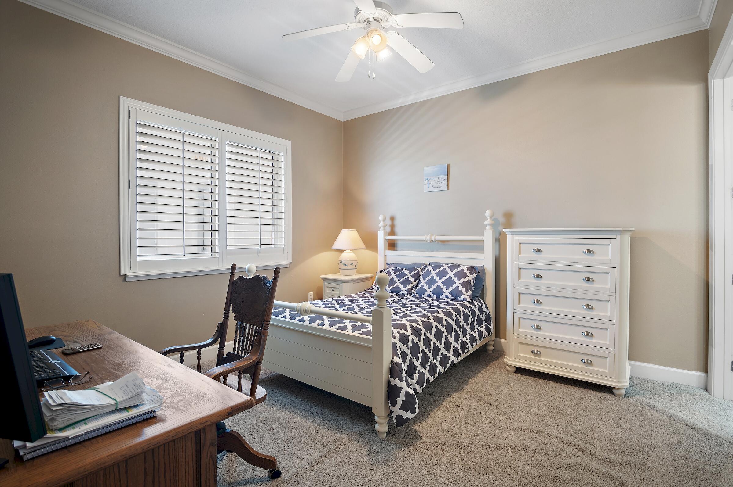 HARBOR LANDING - Residential