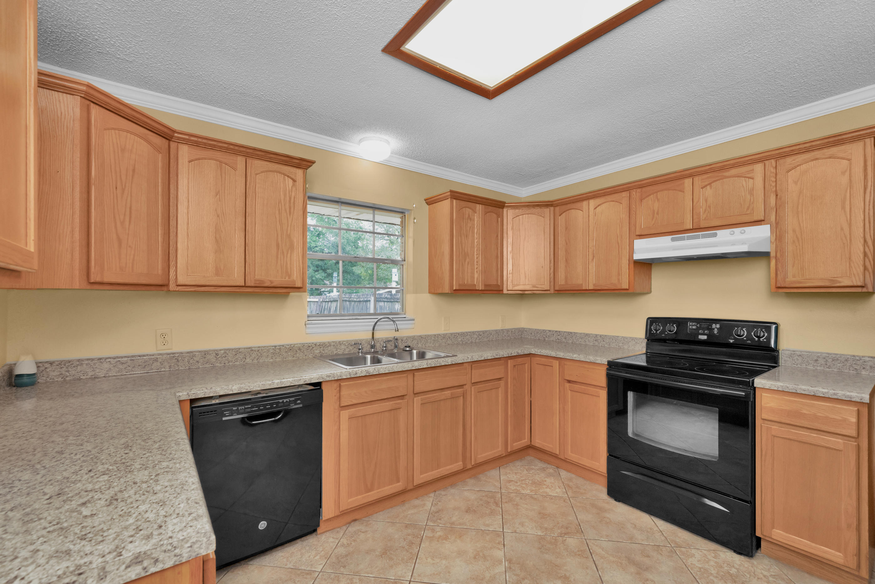 HILLCREST S/D - Residential