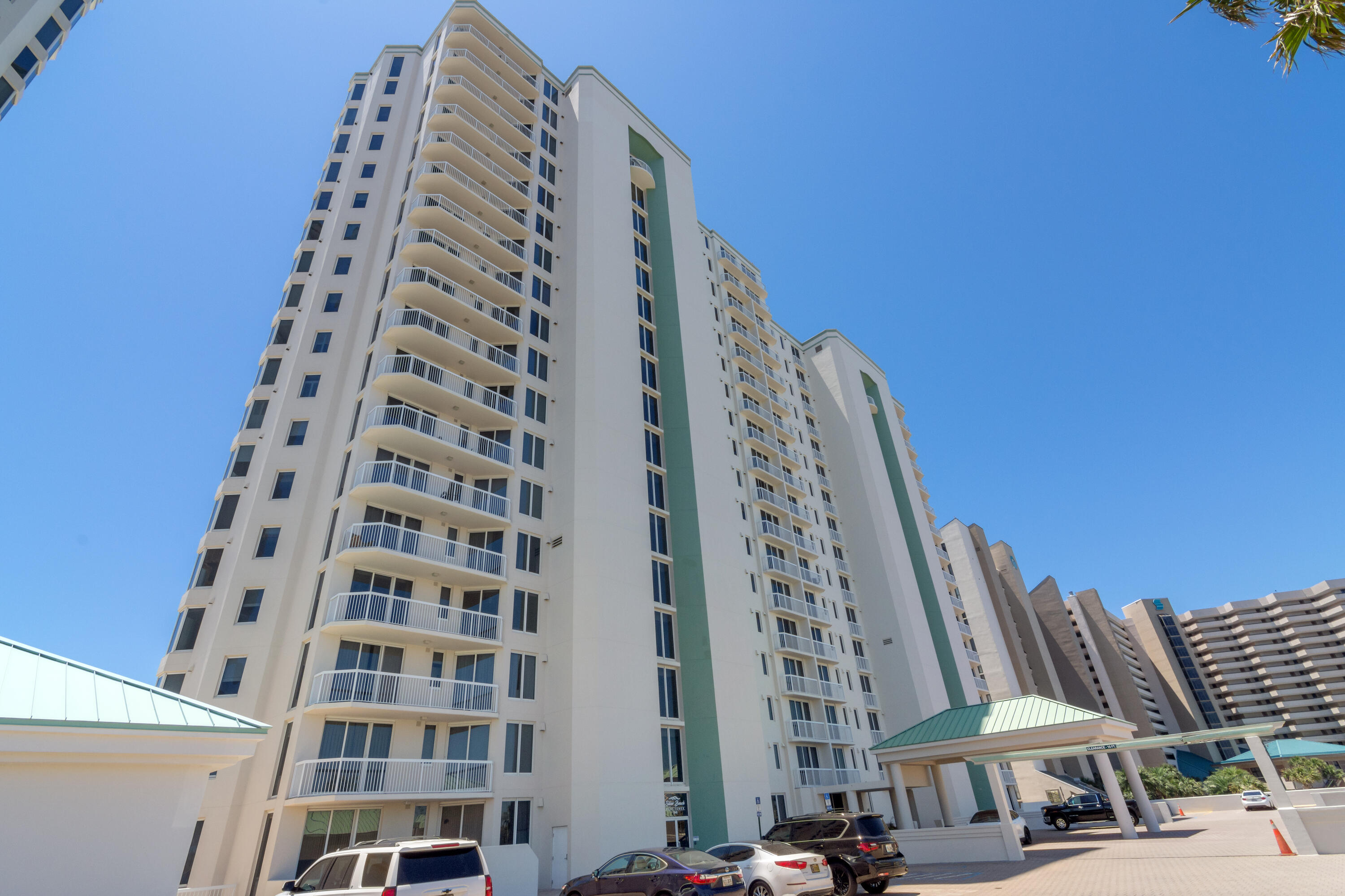 SILVER BEACH TOWERS WEST - Residential