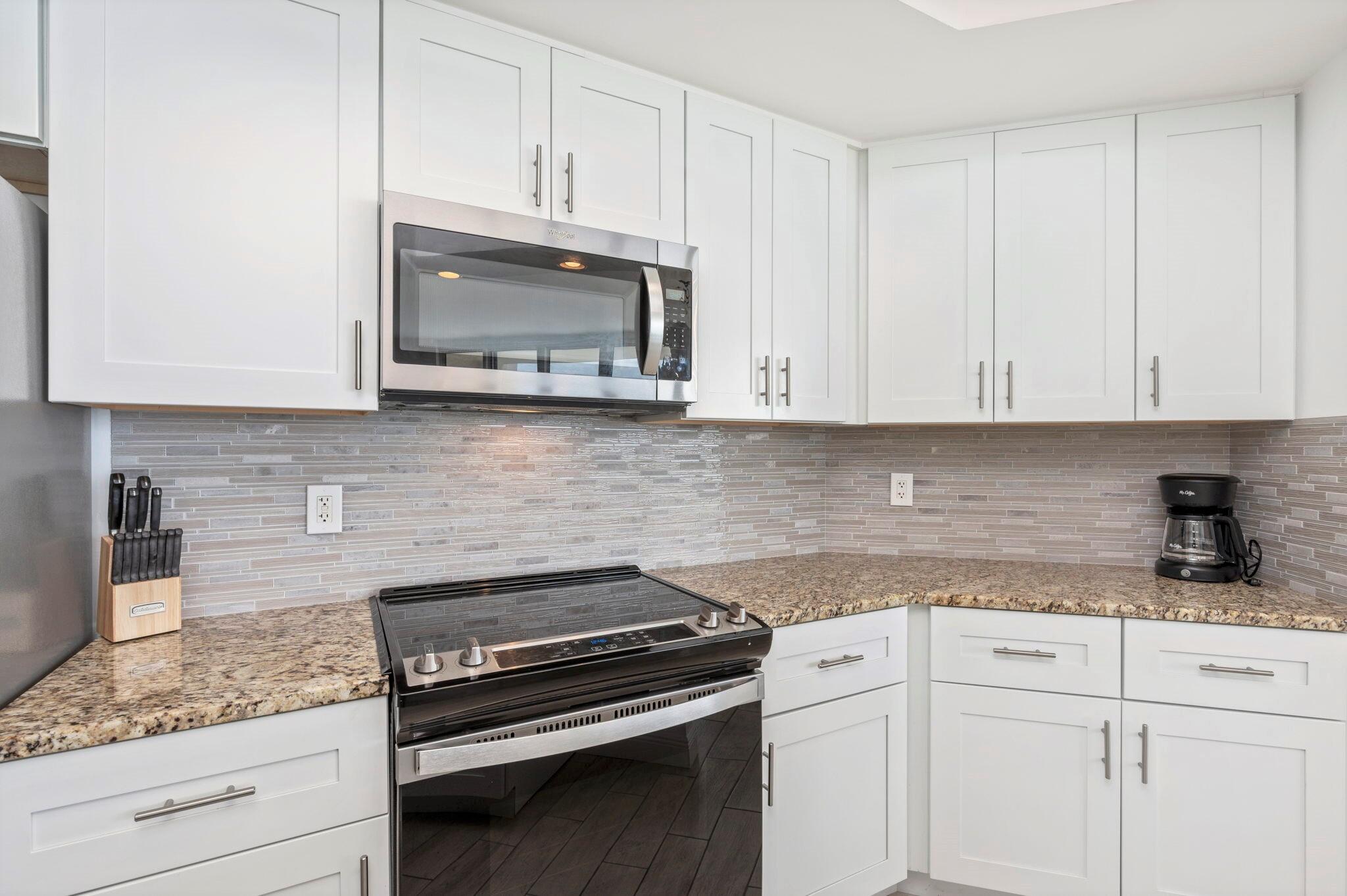 SILVER BEACH TOWERS WEST - Residential