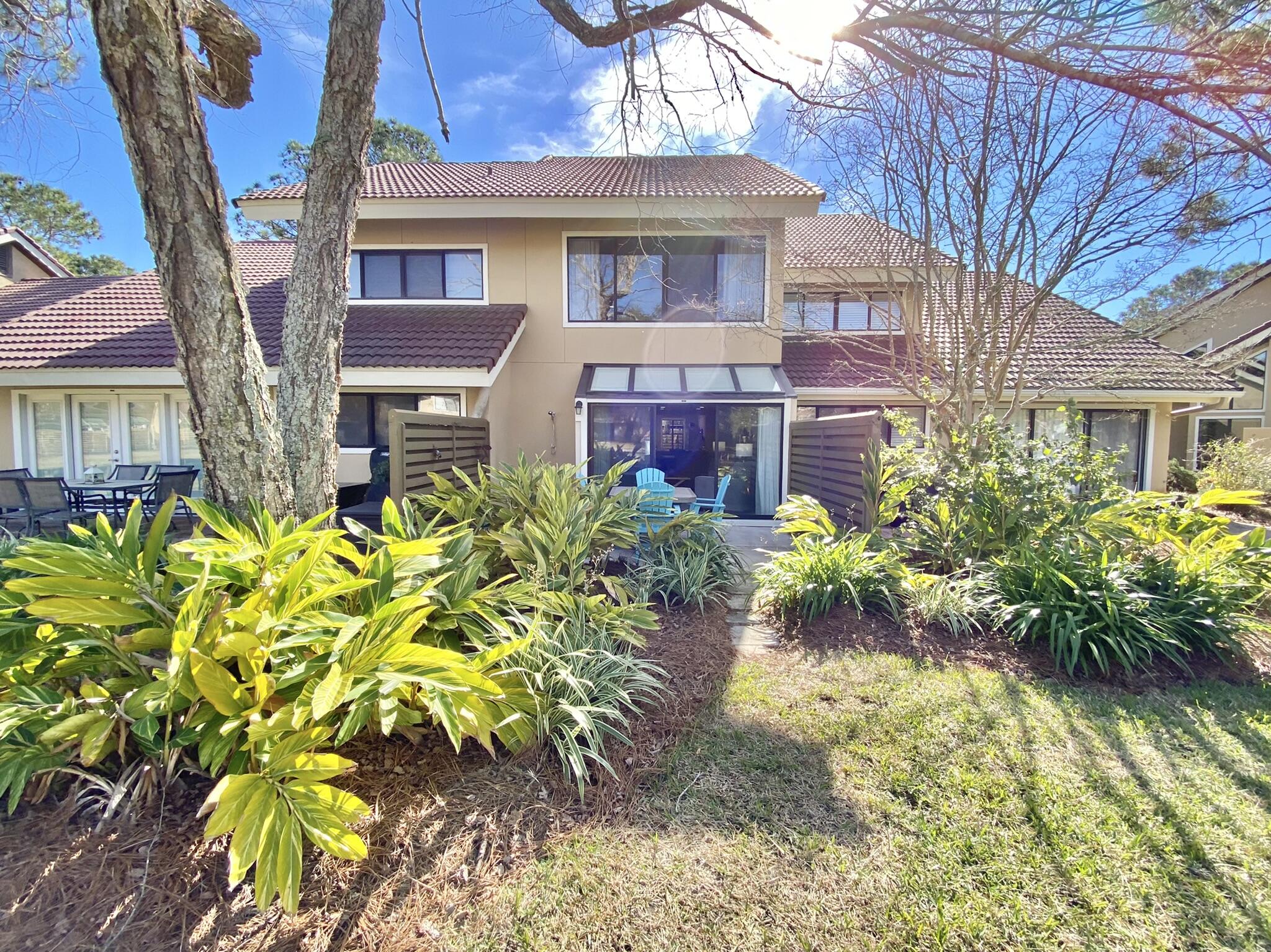 BEACHWALK VILLAS PH 05 - Residential