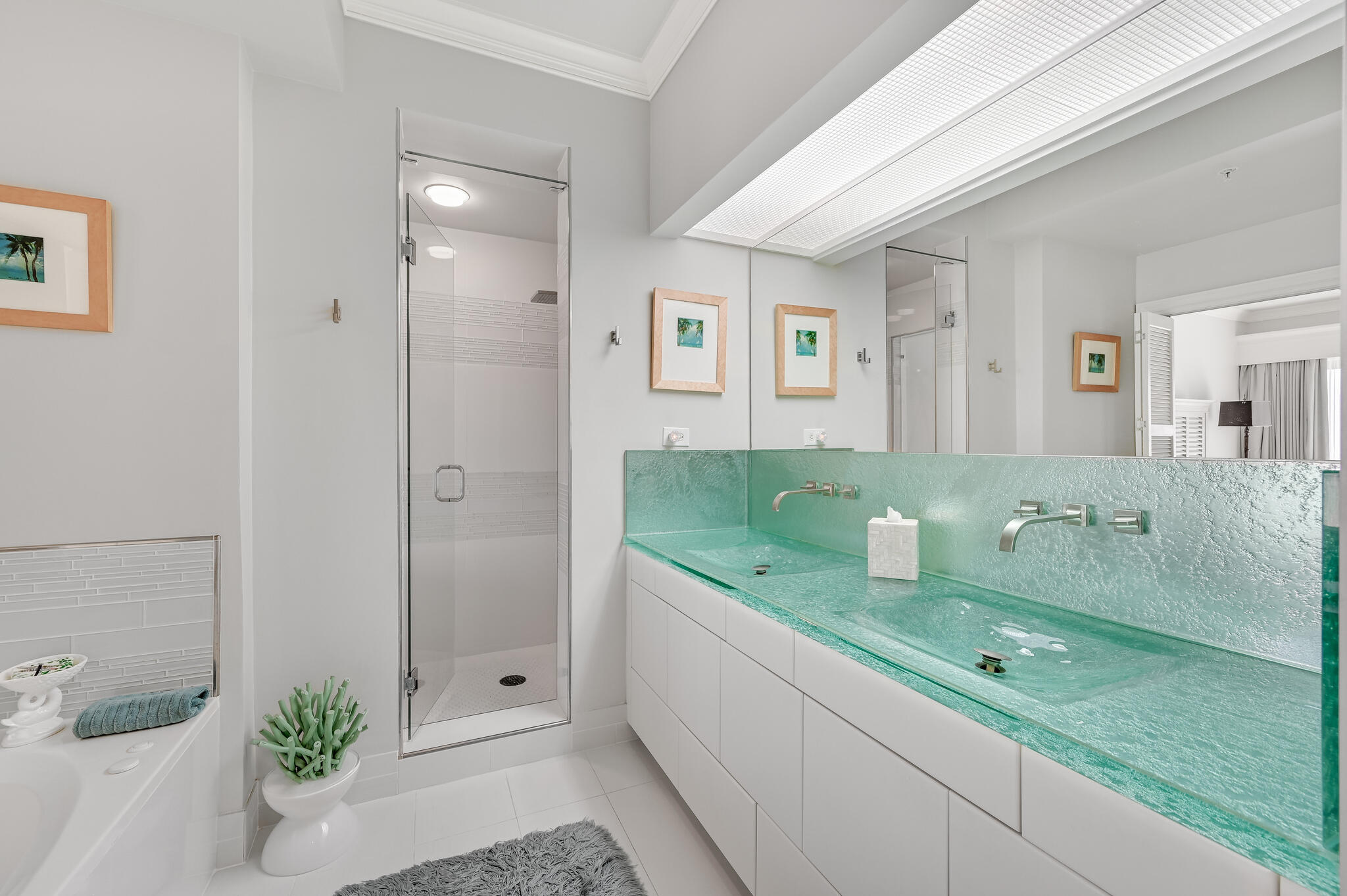 SOUTHWINDS II - Residential