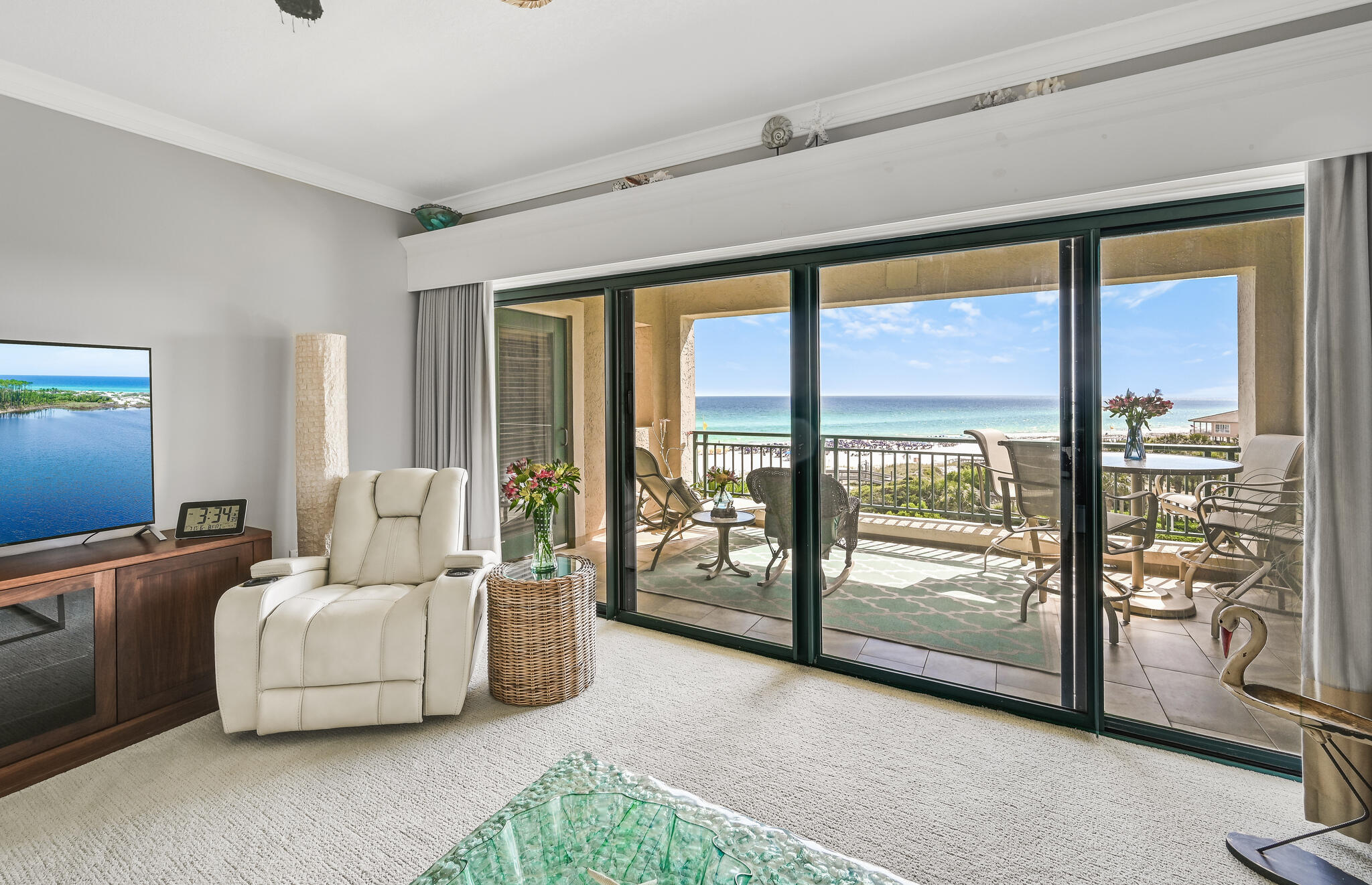SOUTHWINDS II - Residential