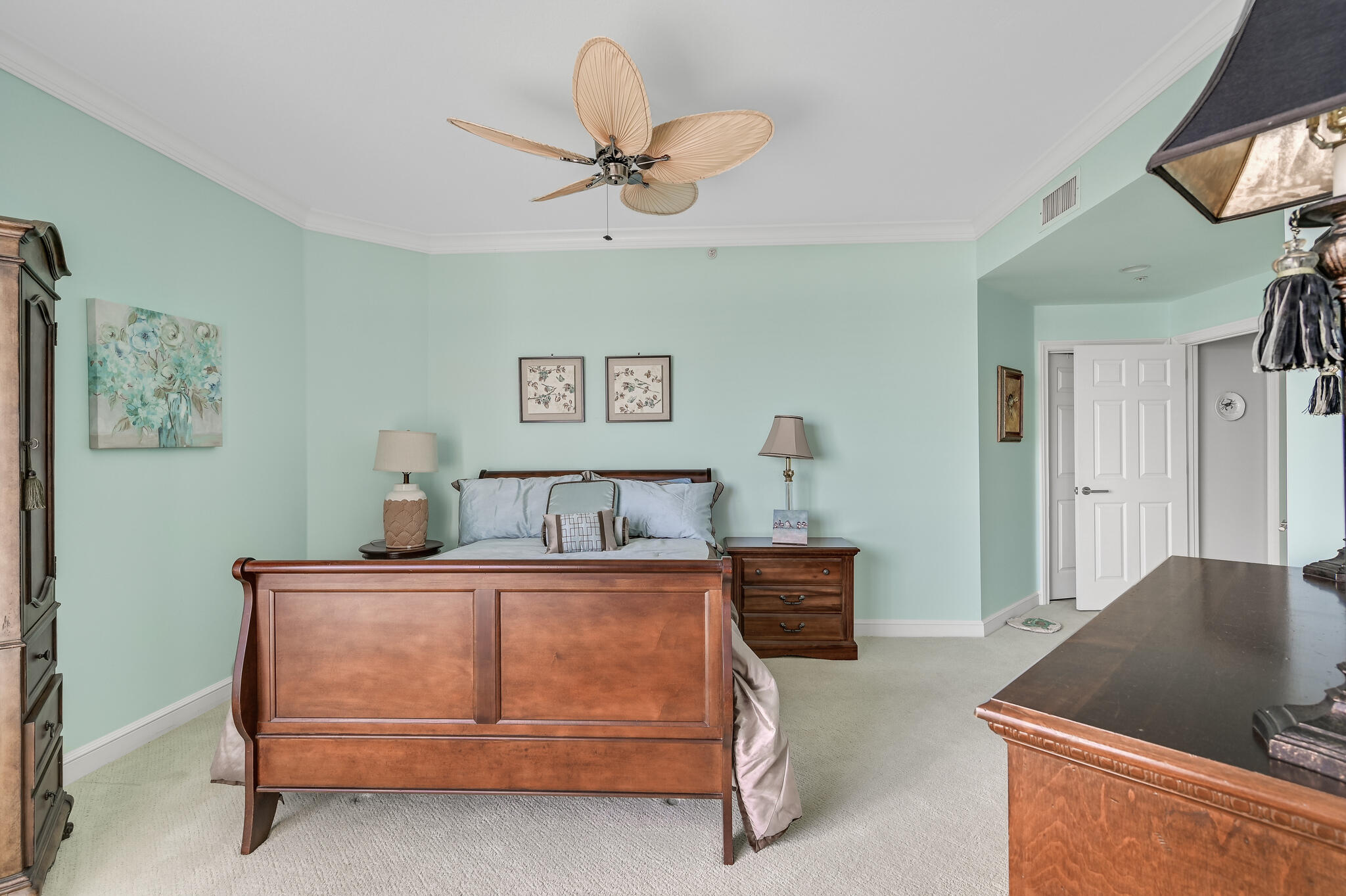 SOUTHWINDS II - Residential