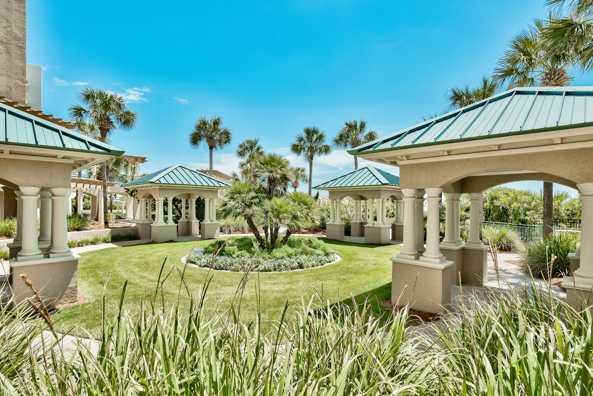SOUTHWINDS II - Residential