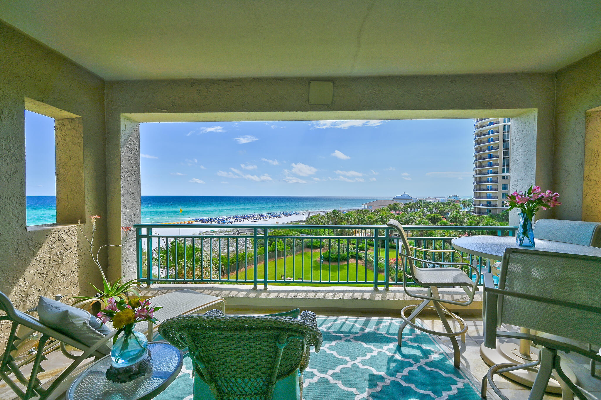 SOUTHWINDS II - Residential