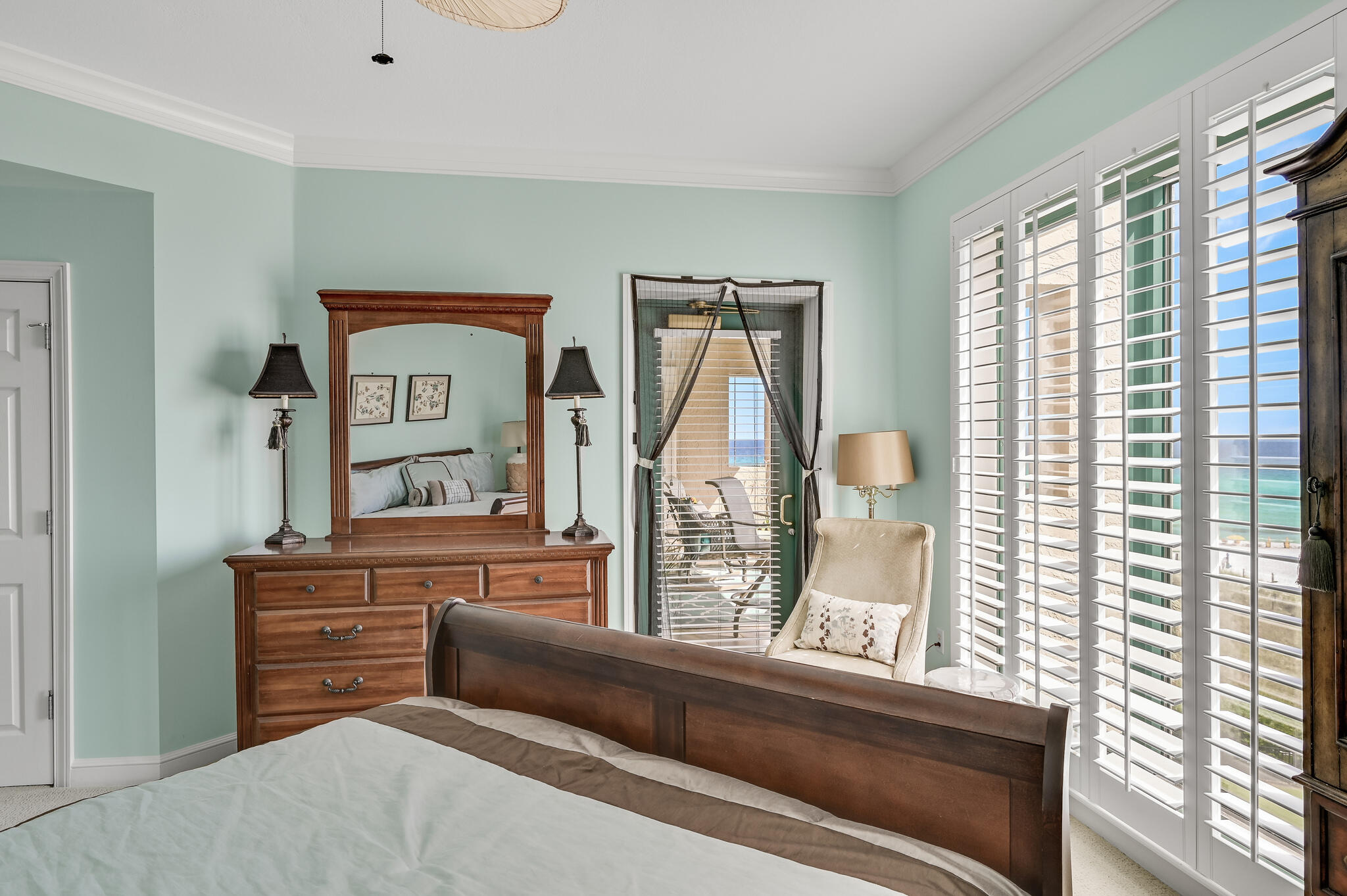 SOUTHWINDS II - Residential