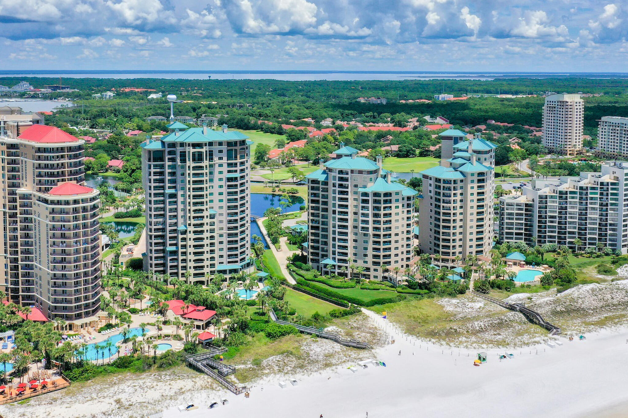 SOUTHWINDS II - Residential