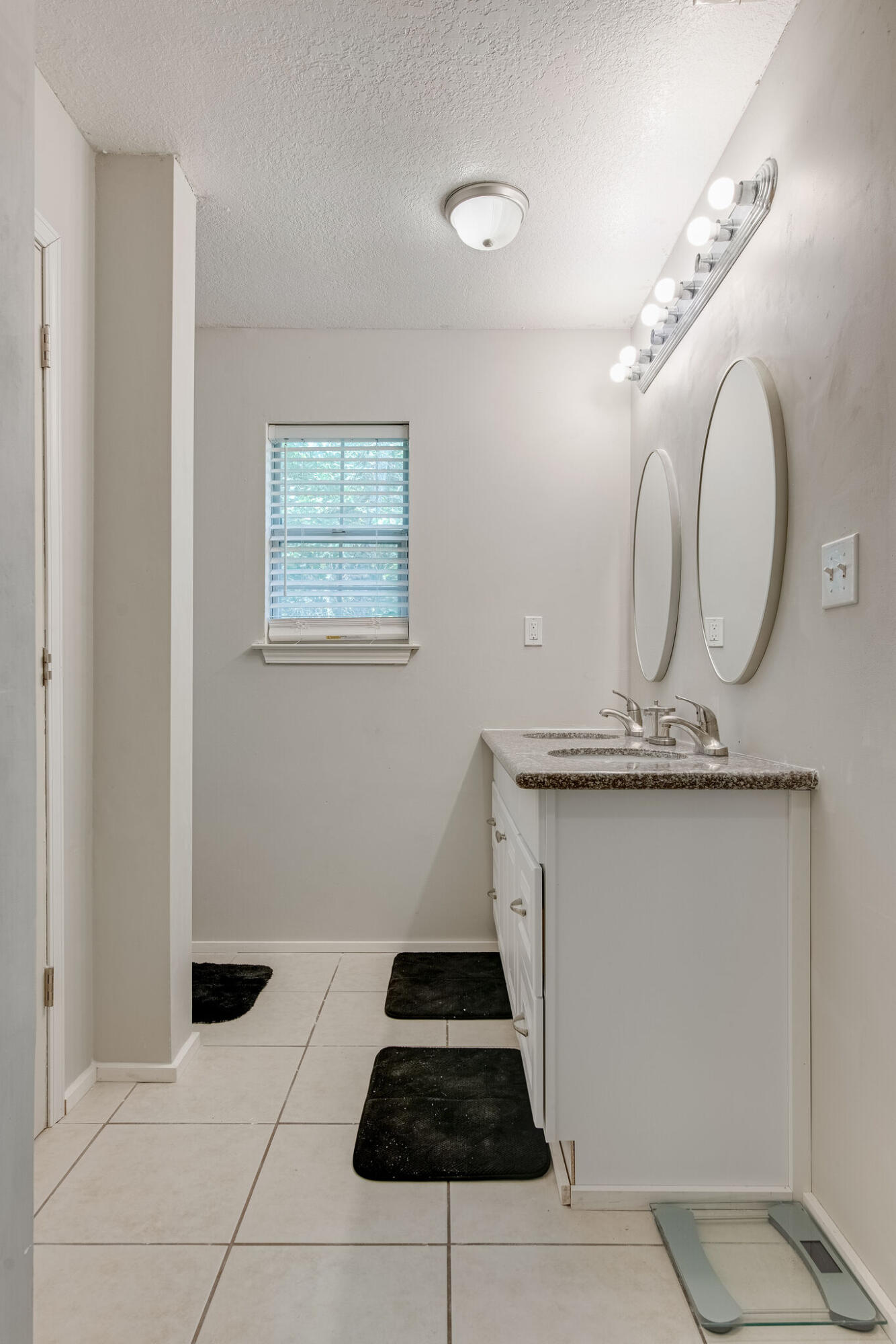 CARRACRES WEST - Residential