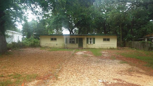 This property is bank owned. It is sold in as-is condition without repairs or warranty. Buyer is responsible for verifying all information contained in this listing.