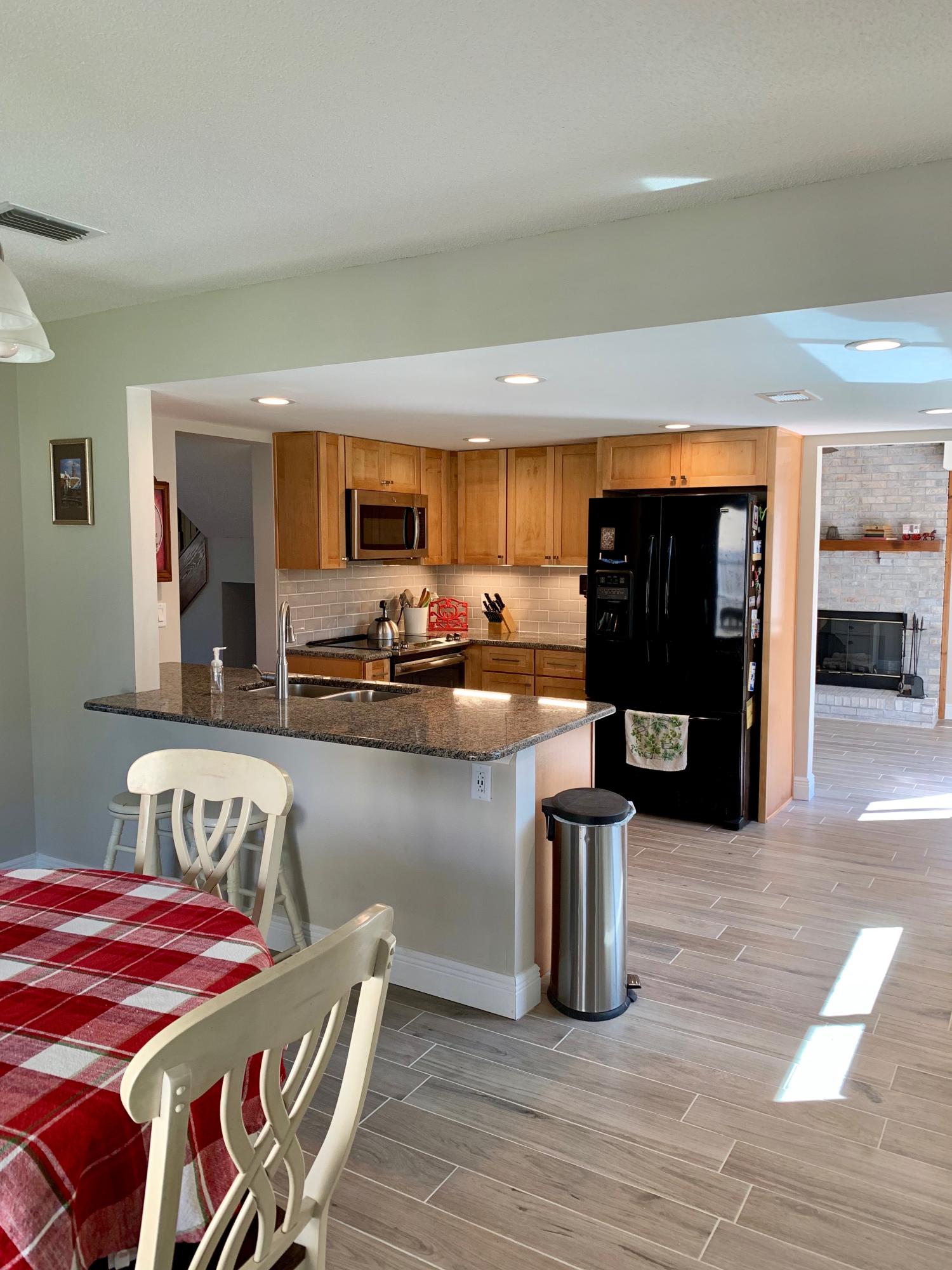 ST ANDREWS EAST BLUEWATER BAY - Residential