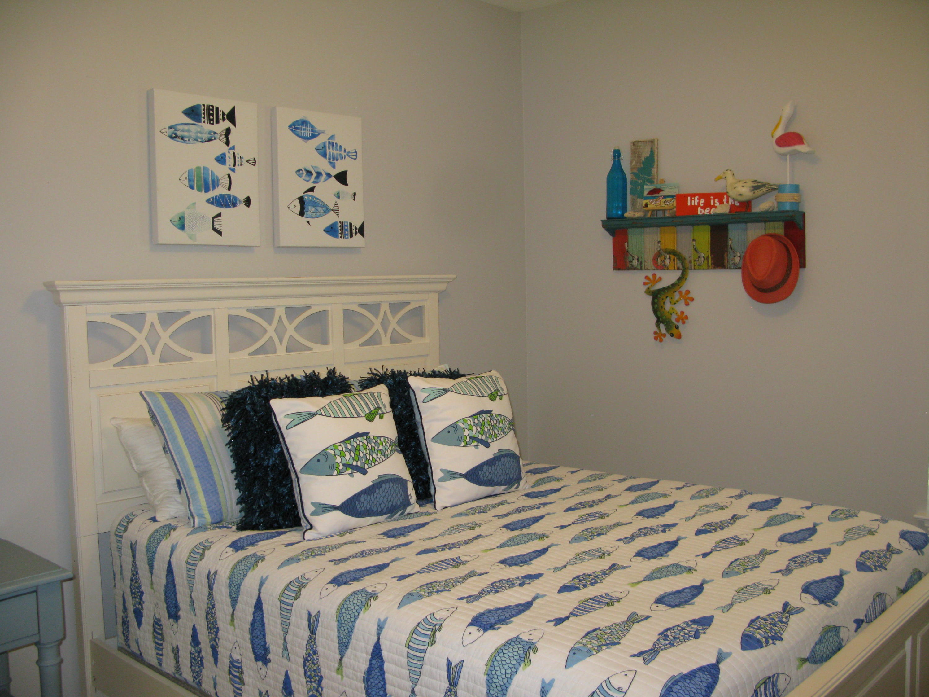 TOPSAIL VILLAGE - Residential