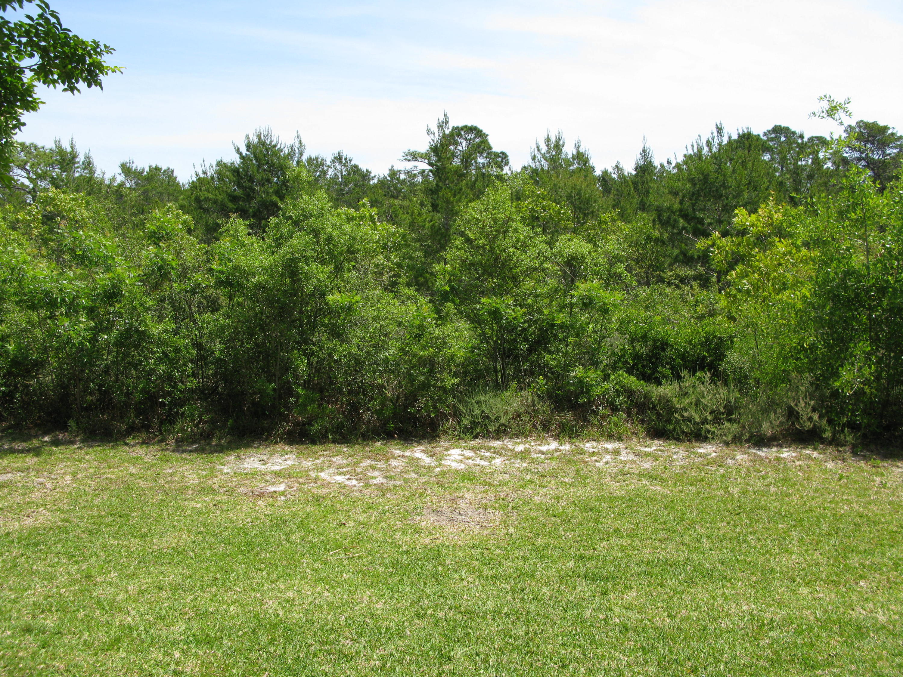 TOPSAIL VILLAGE - Residential