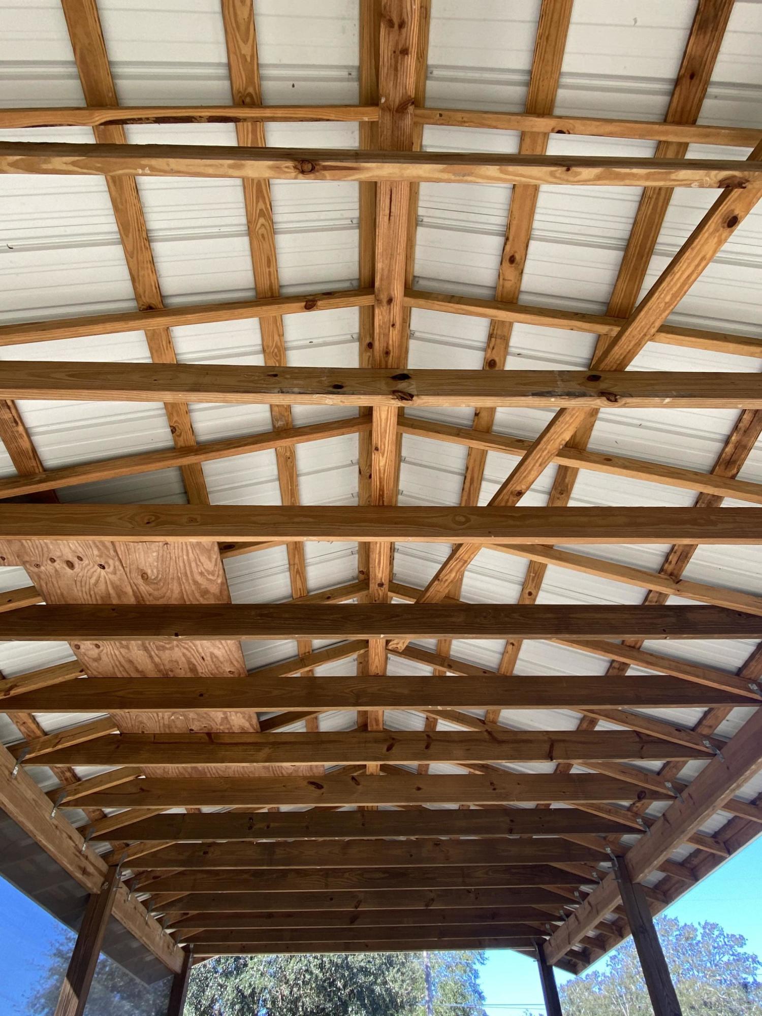 COUNTRY BREEZE ESTATES - Residential