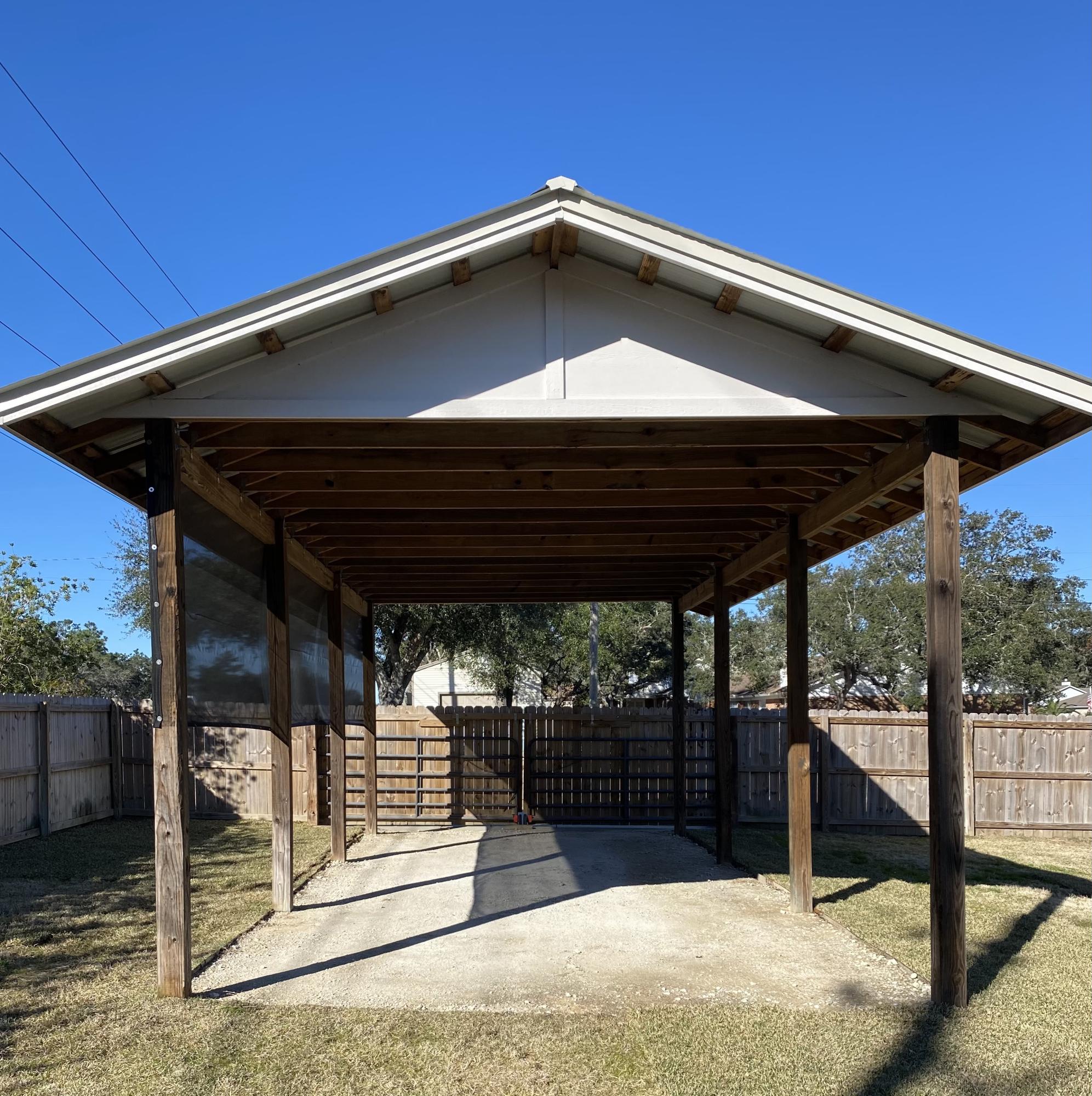 COUNTRY BREEZE ESTATES - Residential