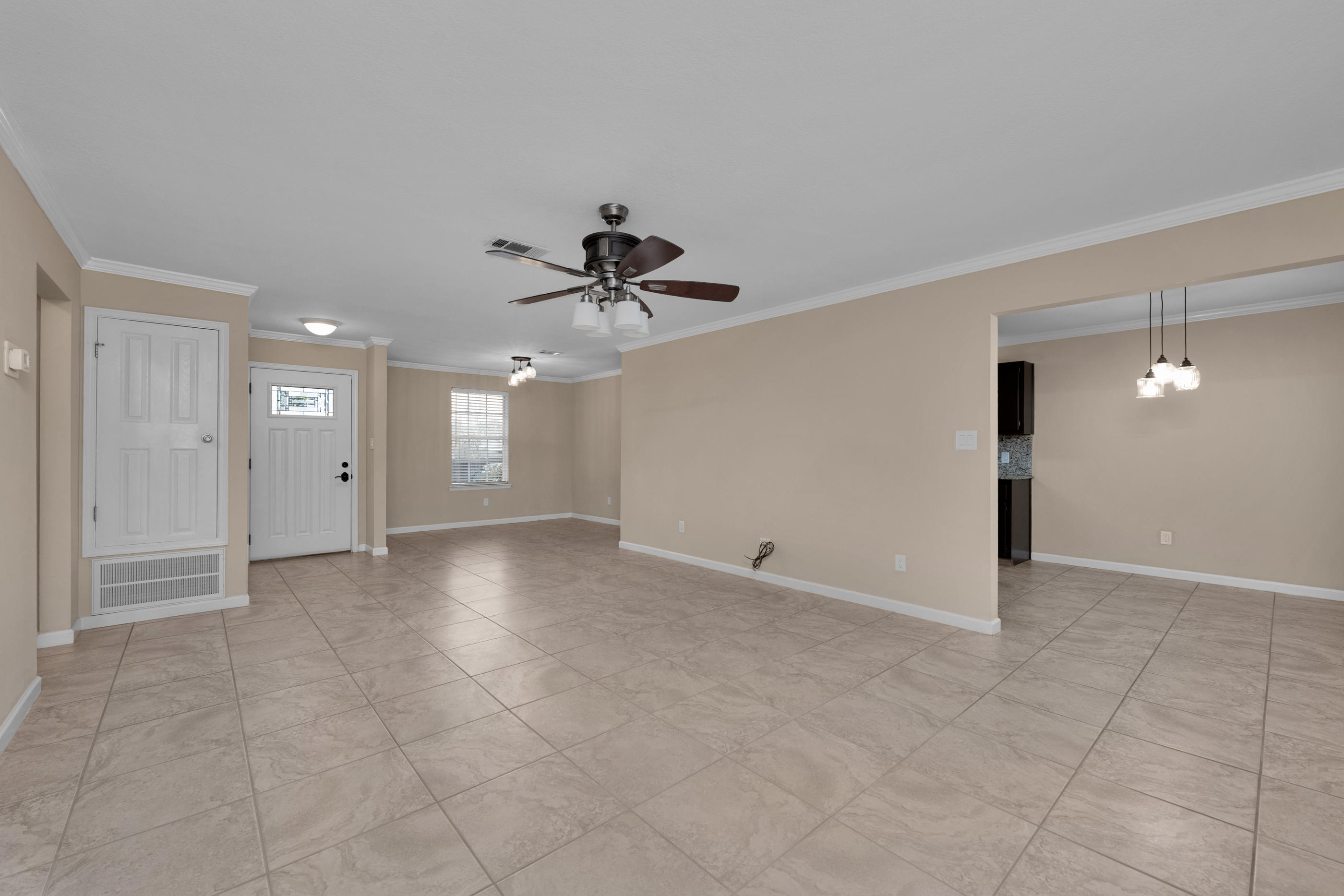 COUNTRY BREEZE ESTATES - Residential