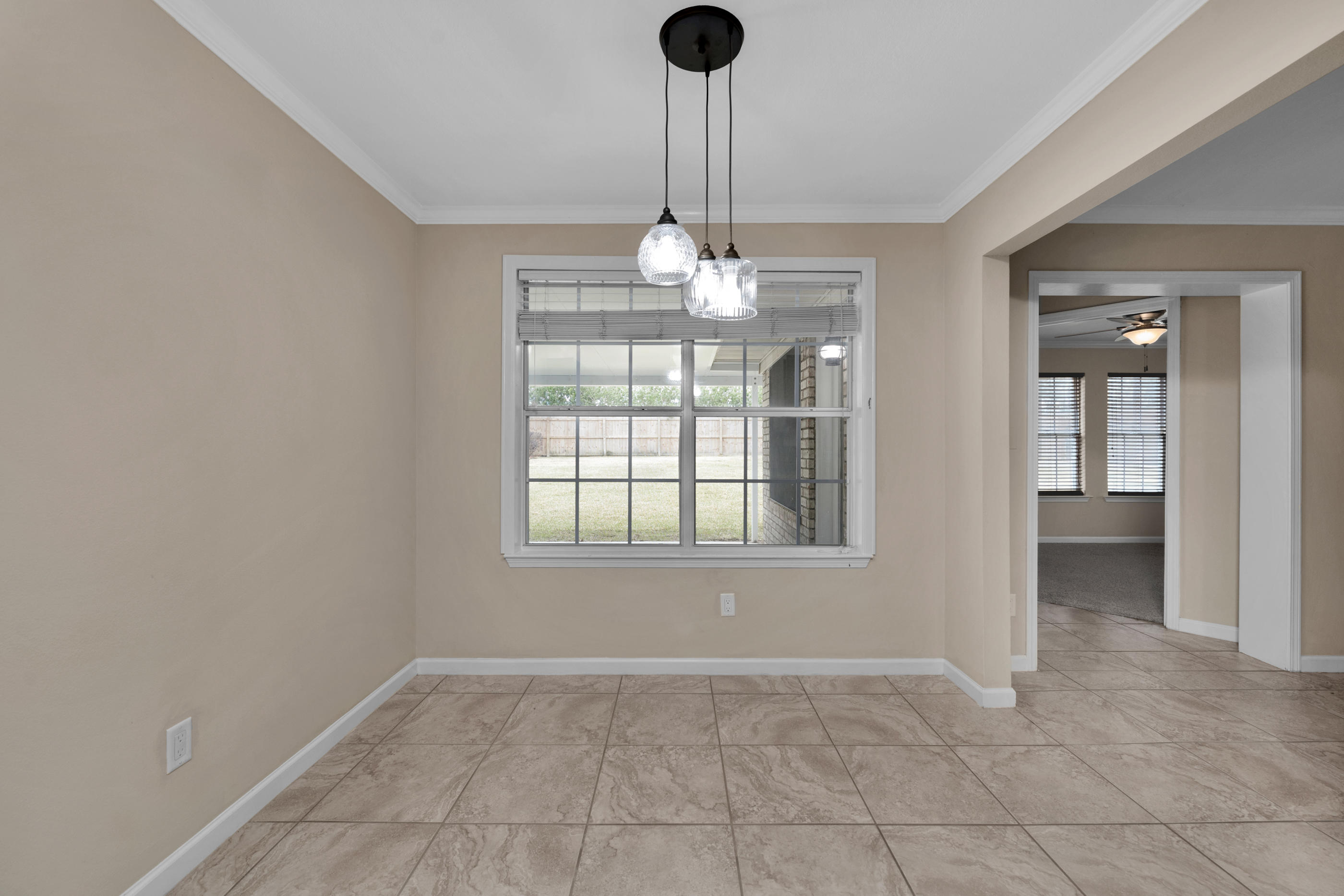 COUNTRY BREEZE ESTATES - Residential