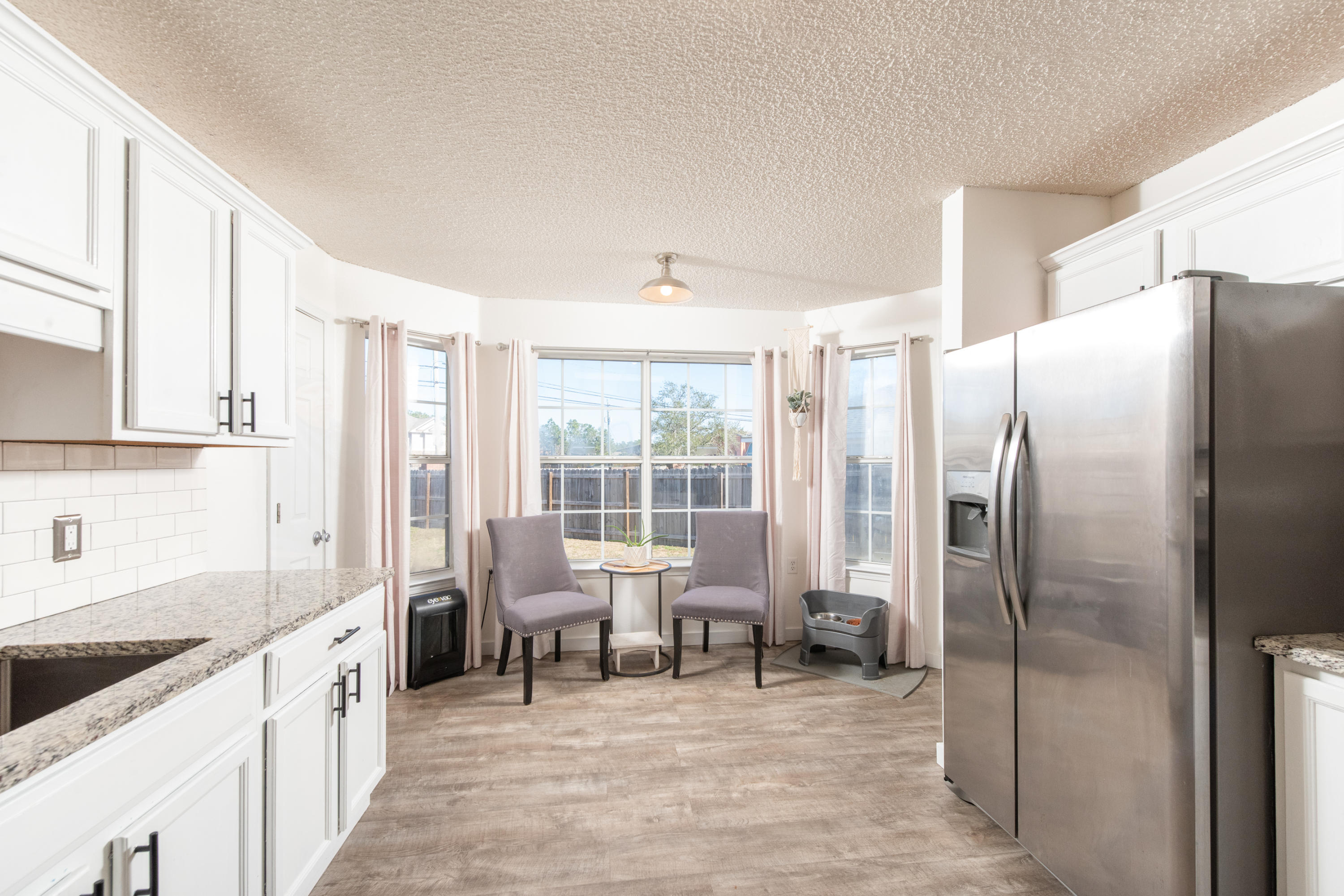 LIGHTHOUSE POINTE - Residential