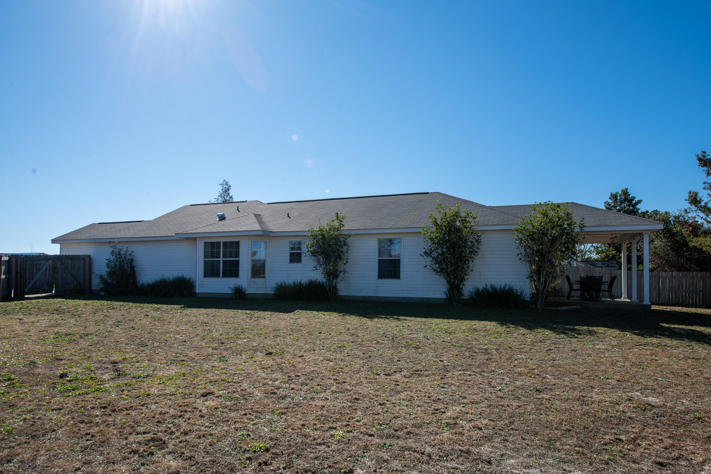 LIGHTHOUSE POINTE - Residential