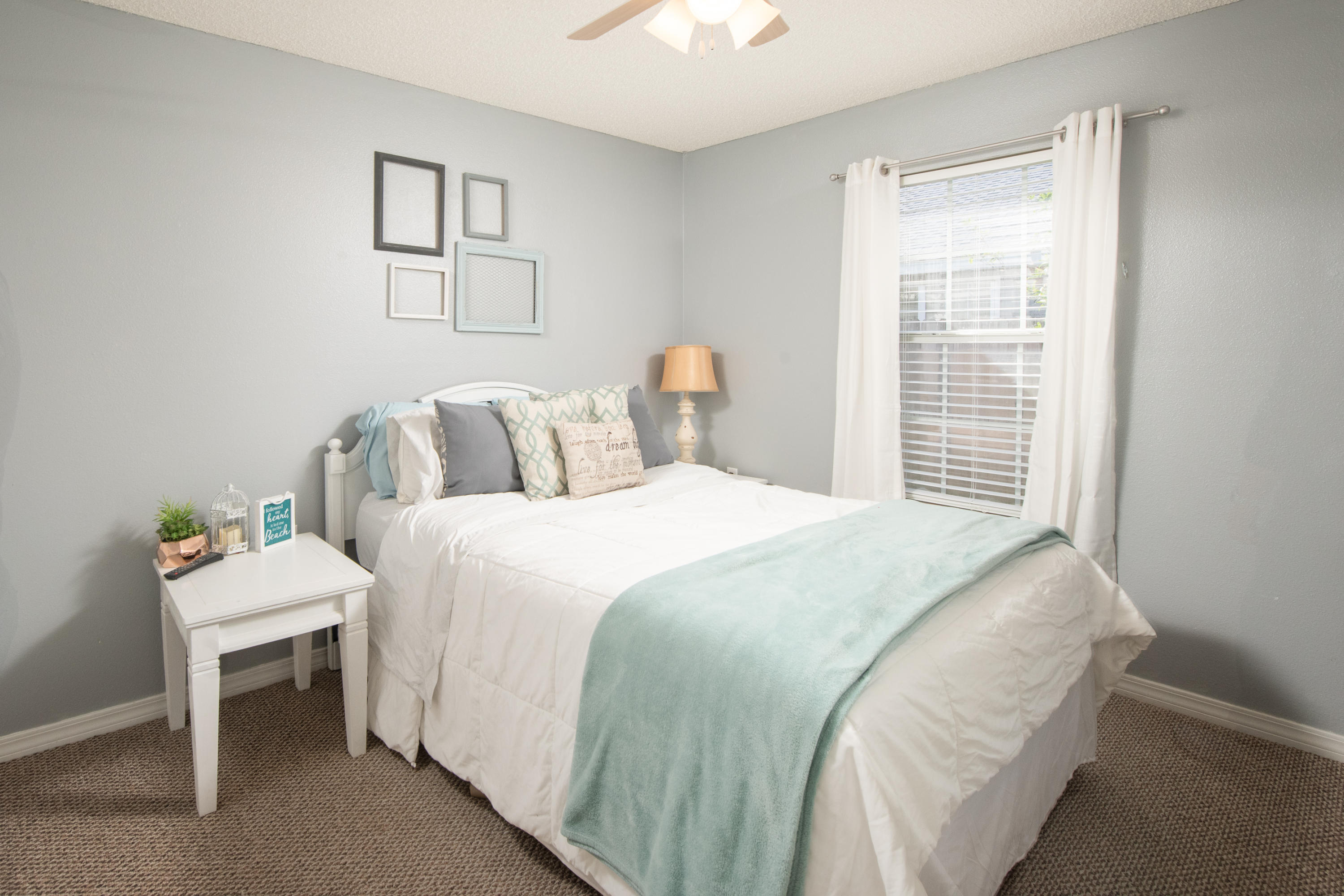 LIGHTHOUSE POINTE - Residential