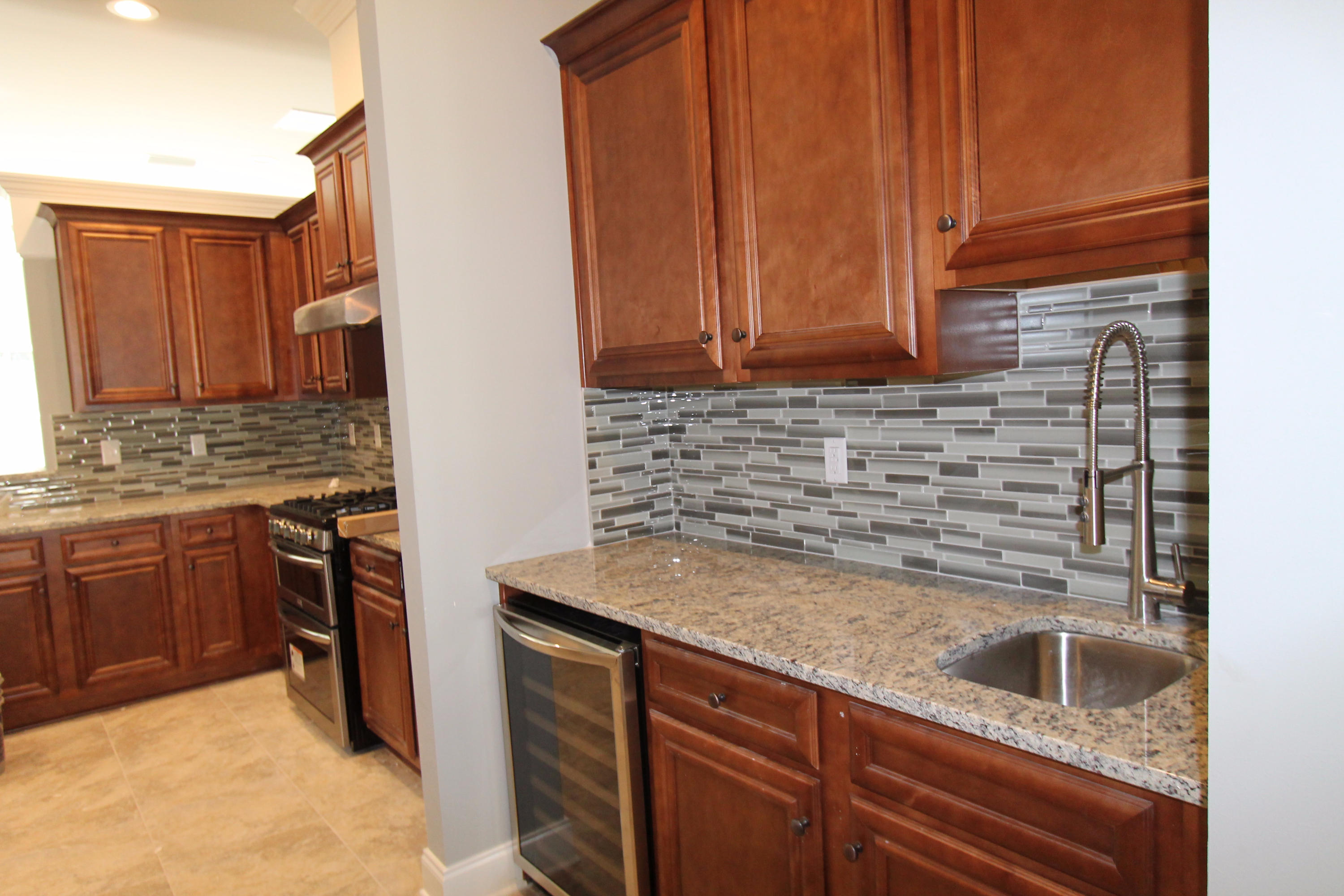 GARNIERS BEACH 2ND - Residential