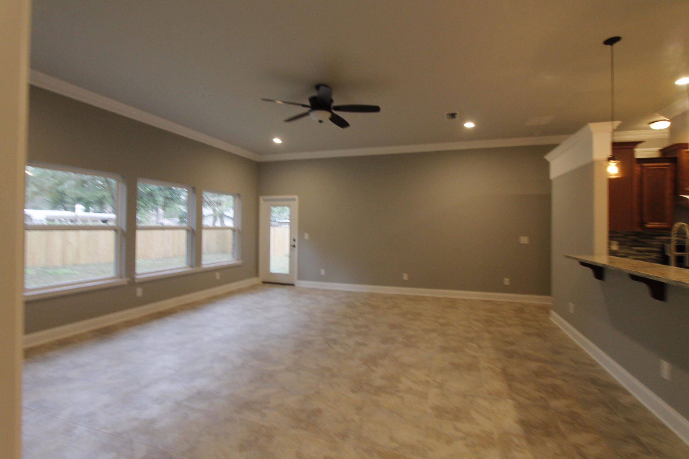 GARNIERS BEACH 2ND - Residential