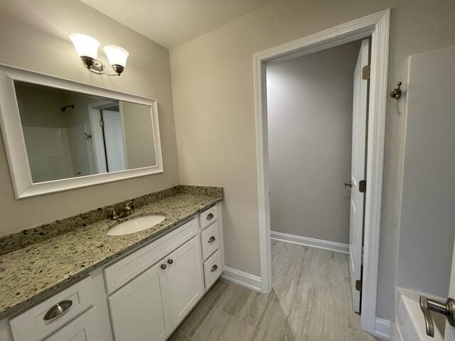 HELMS & ALLEN - Residential Lease