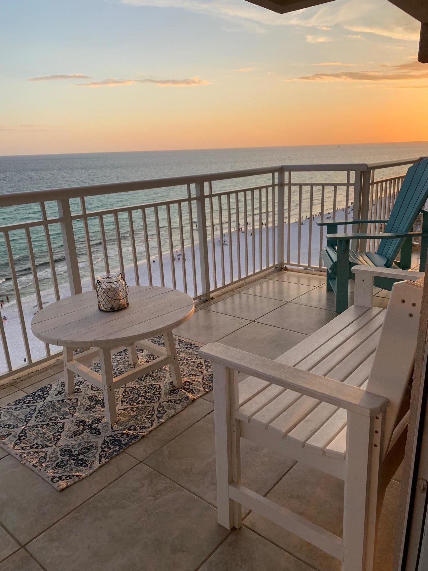 DESTIN TOWERS CONDO - Residential