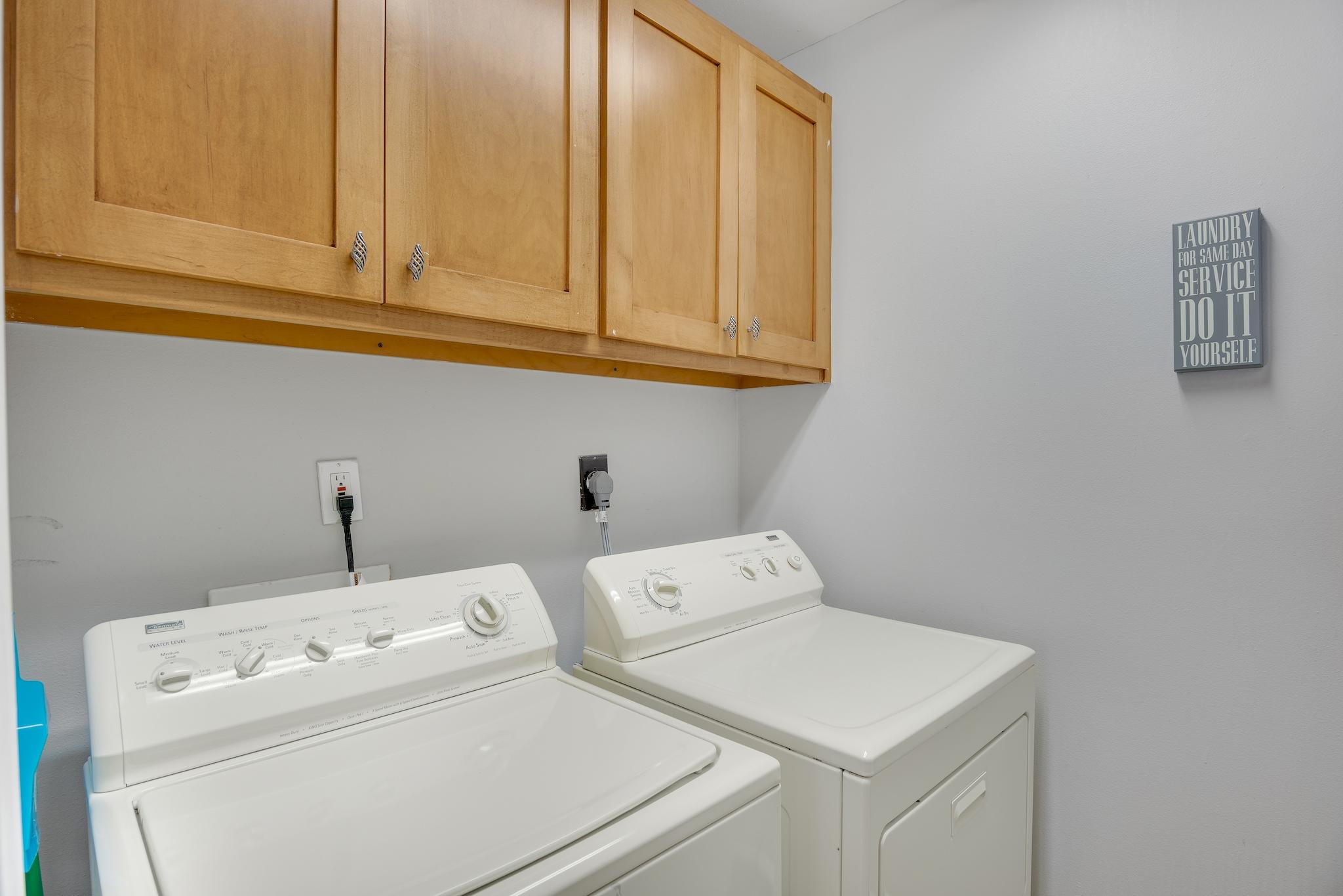 DESTIN TOWERS CONDO - Residential