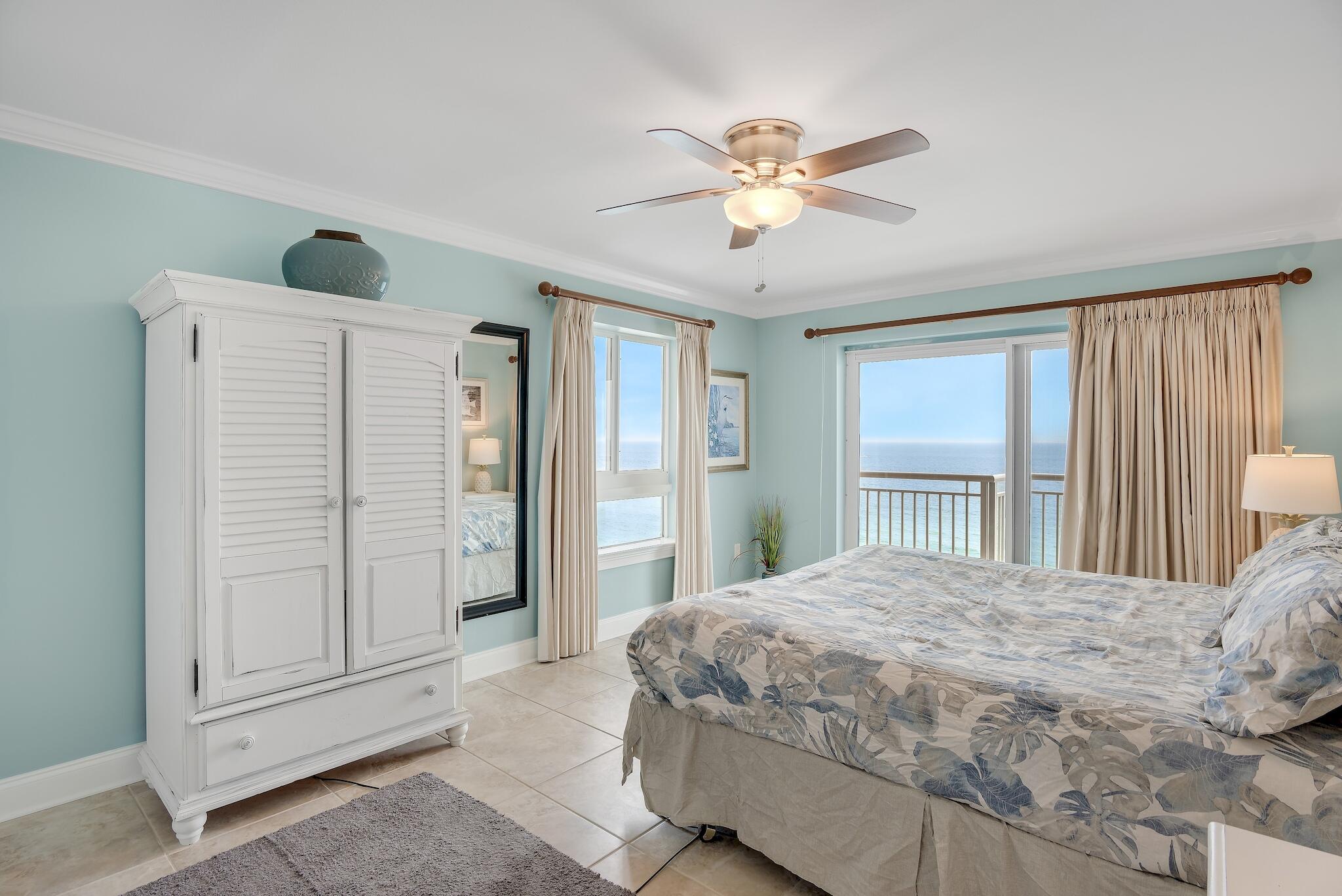 DESTIN TOWERS CONDO - Residential