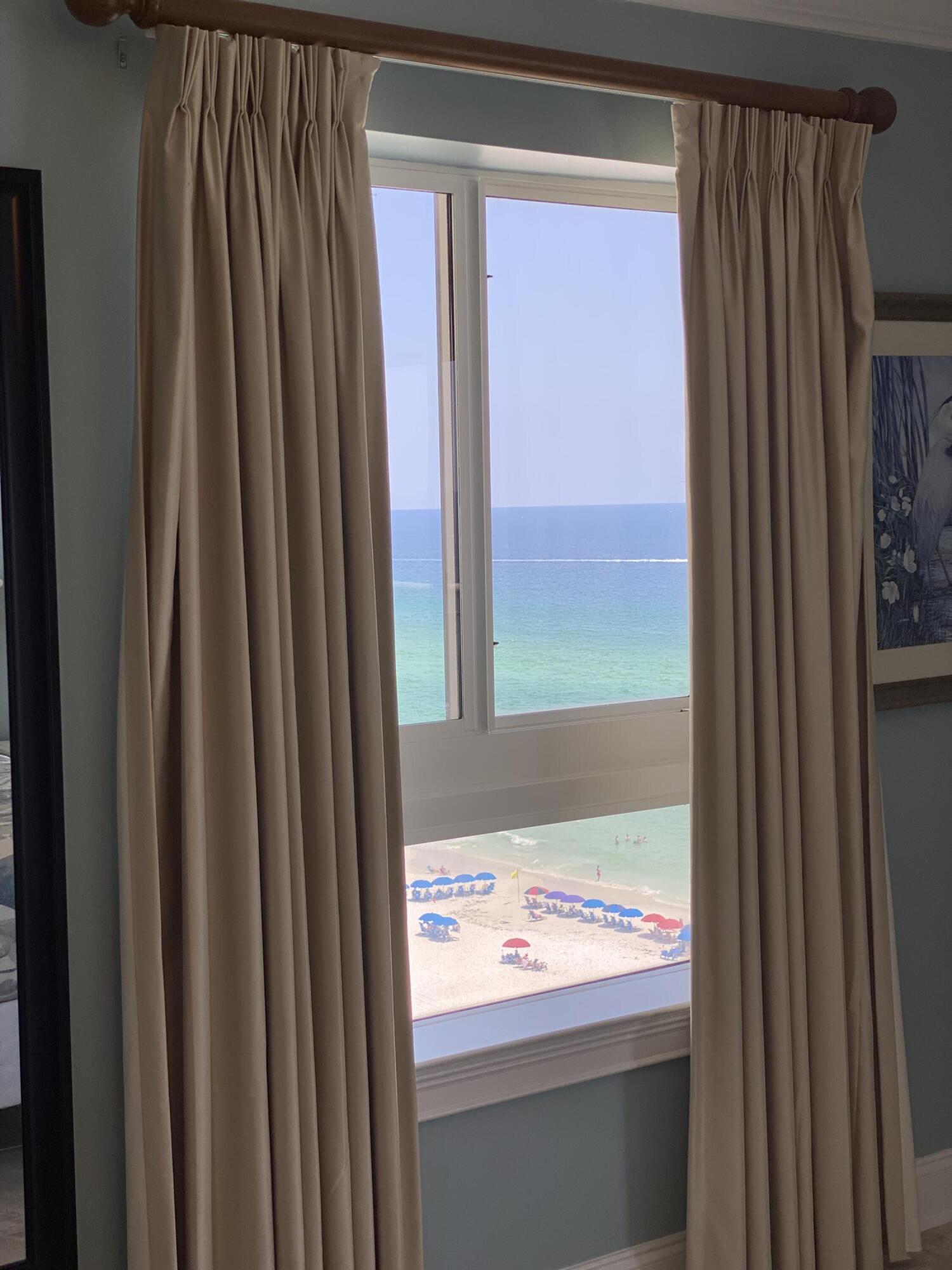 DESTIN TOWERS CONDO - Residential