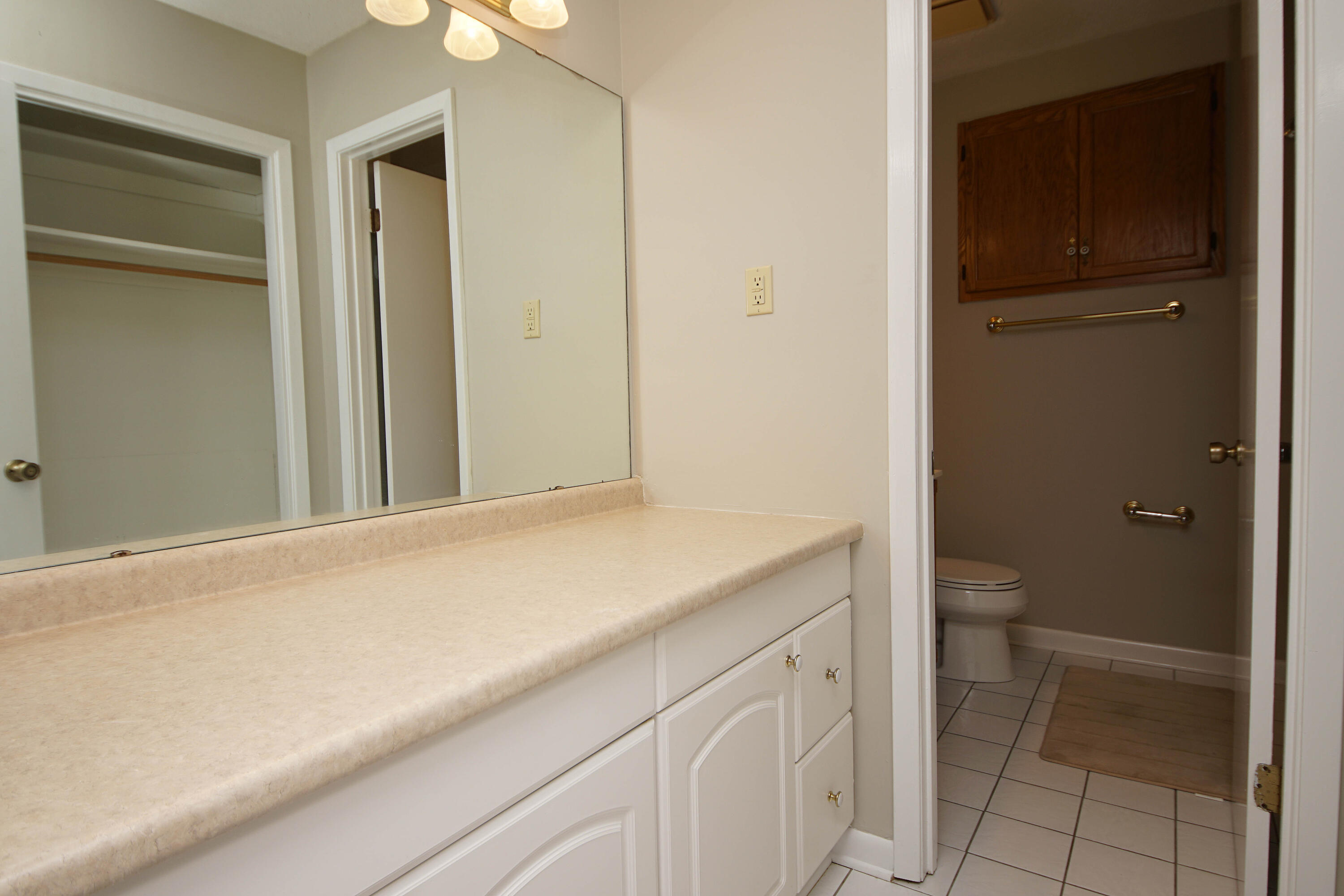 PINEWOOD ESTATES - Residential