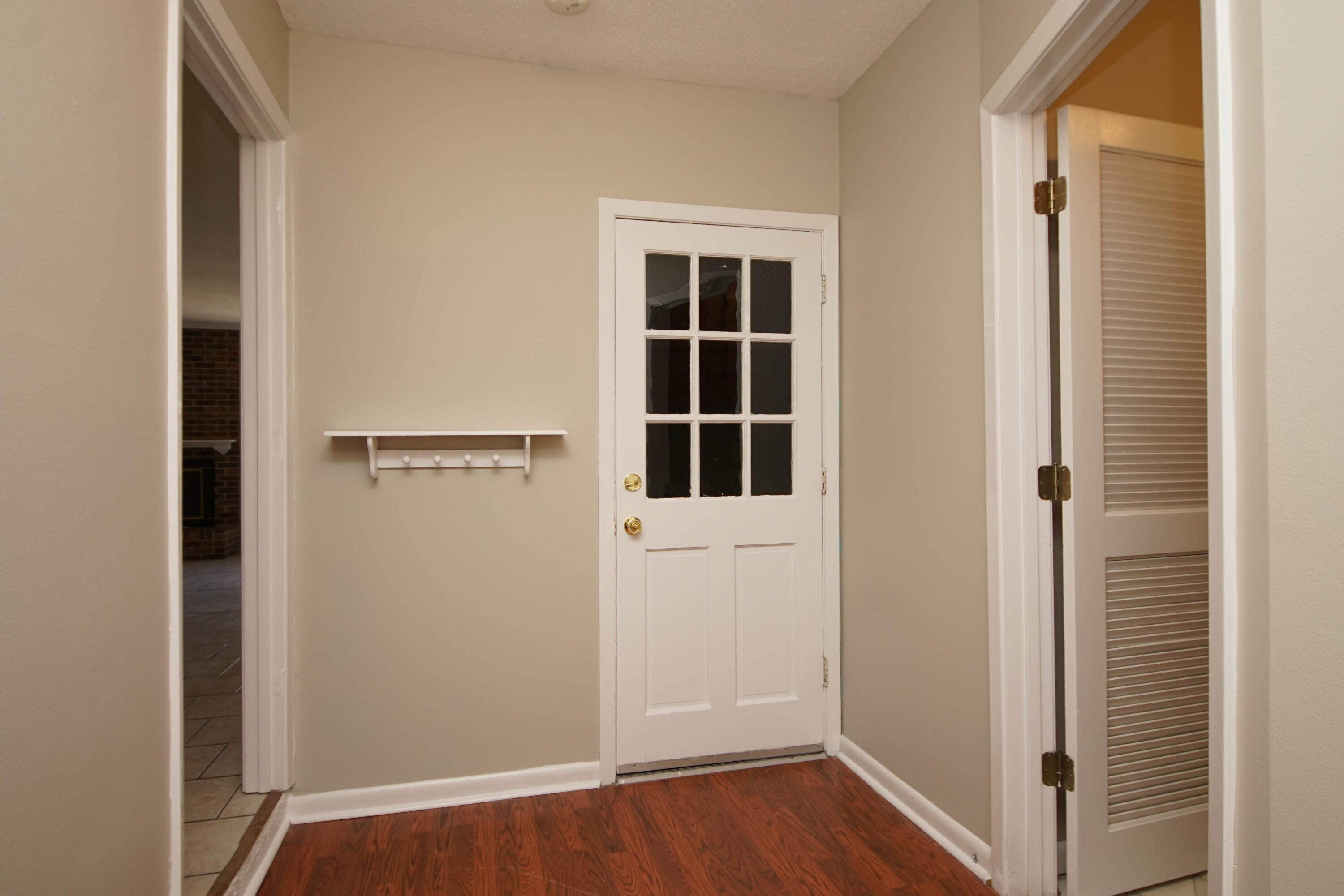 PINEWOOD ESTATES - Residential