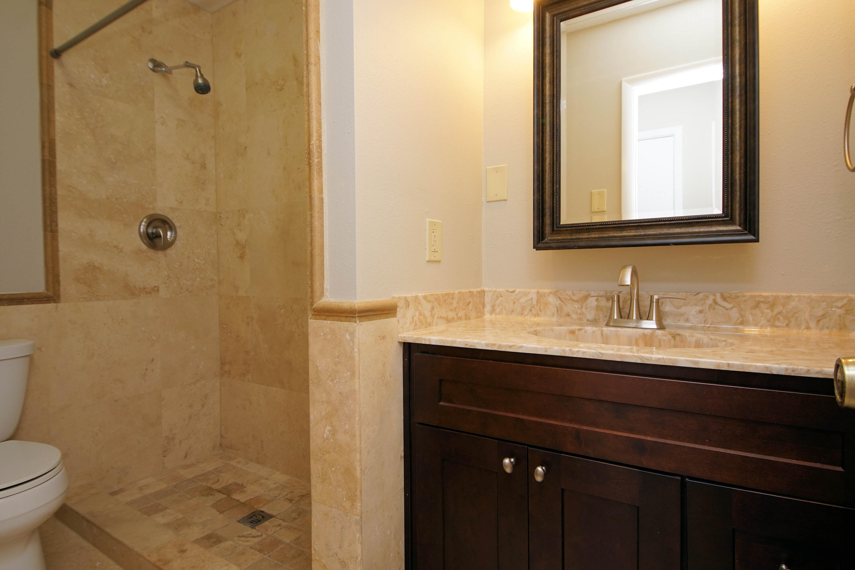 PINEWOOD ESTATES - Residential